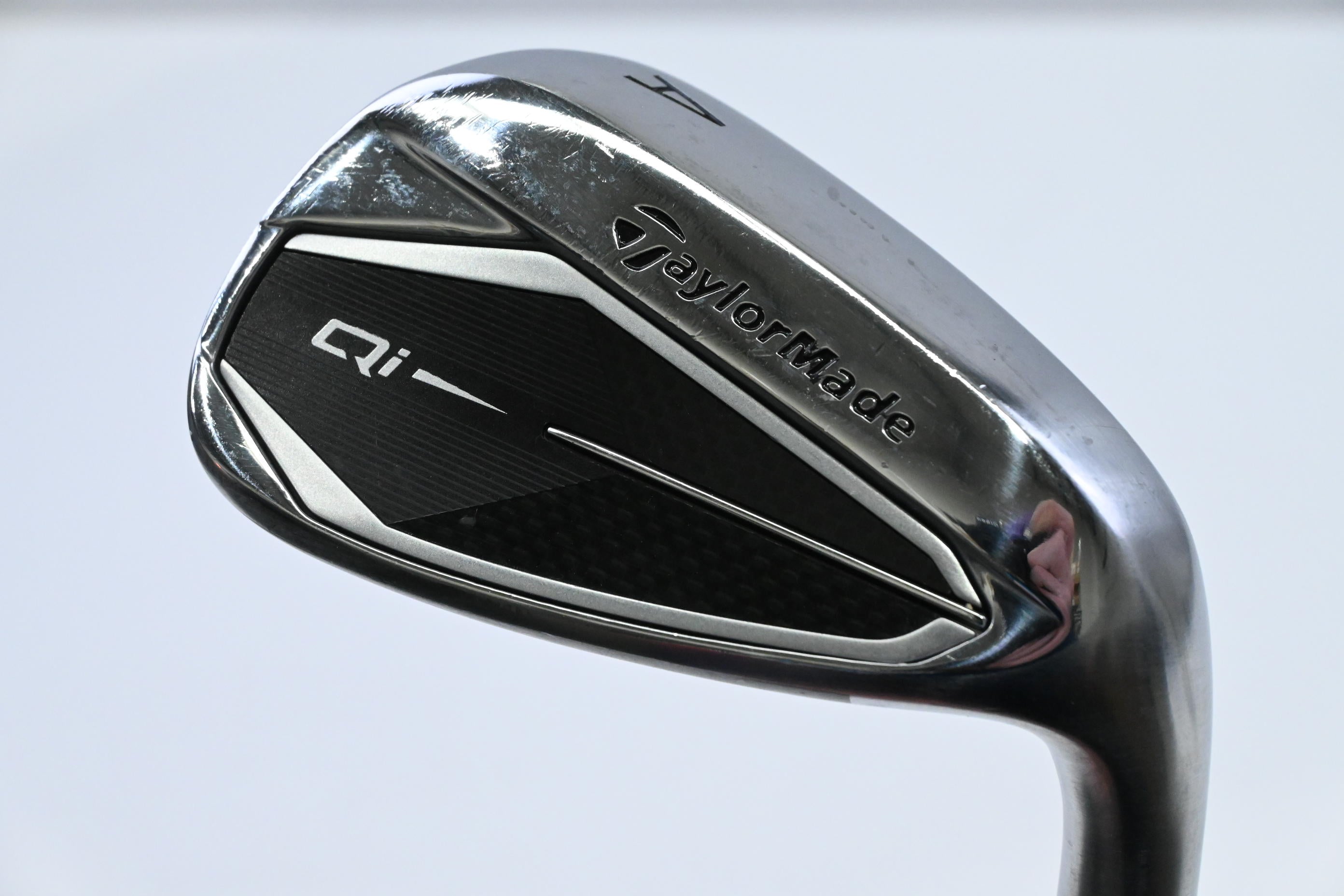 Ladies Taylormade Qi Gap Wedge / 49 Degree / Ladies Flex Speeder NX 40 Shaft