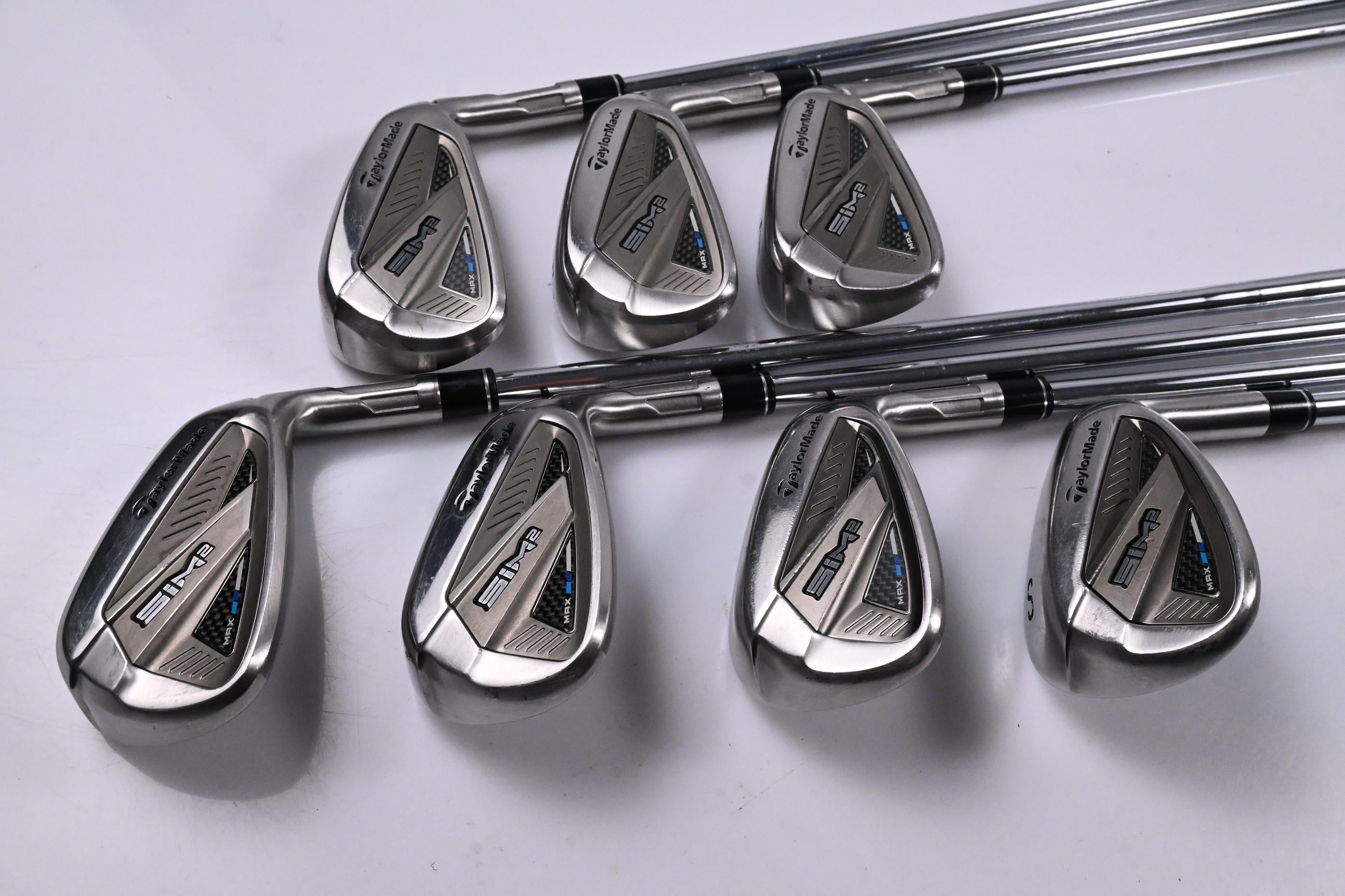 Taylormade SIM2 Max Irons / 5-PW+SW / Regular Flex KBS MAX MT 85 Shafts