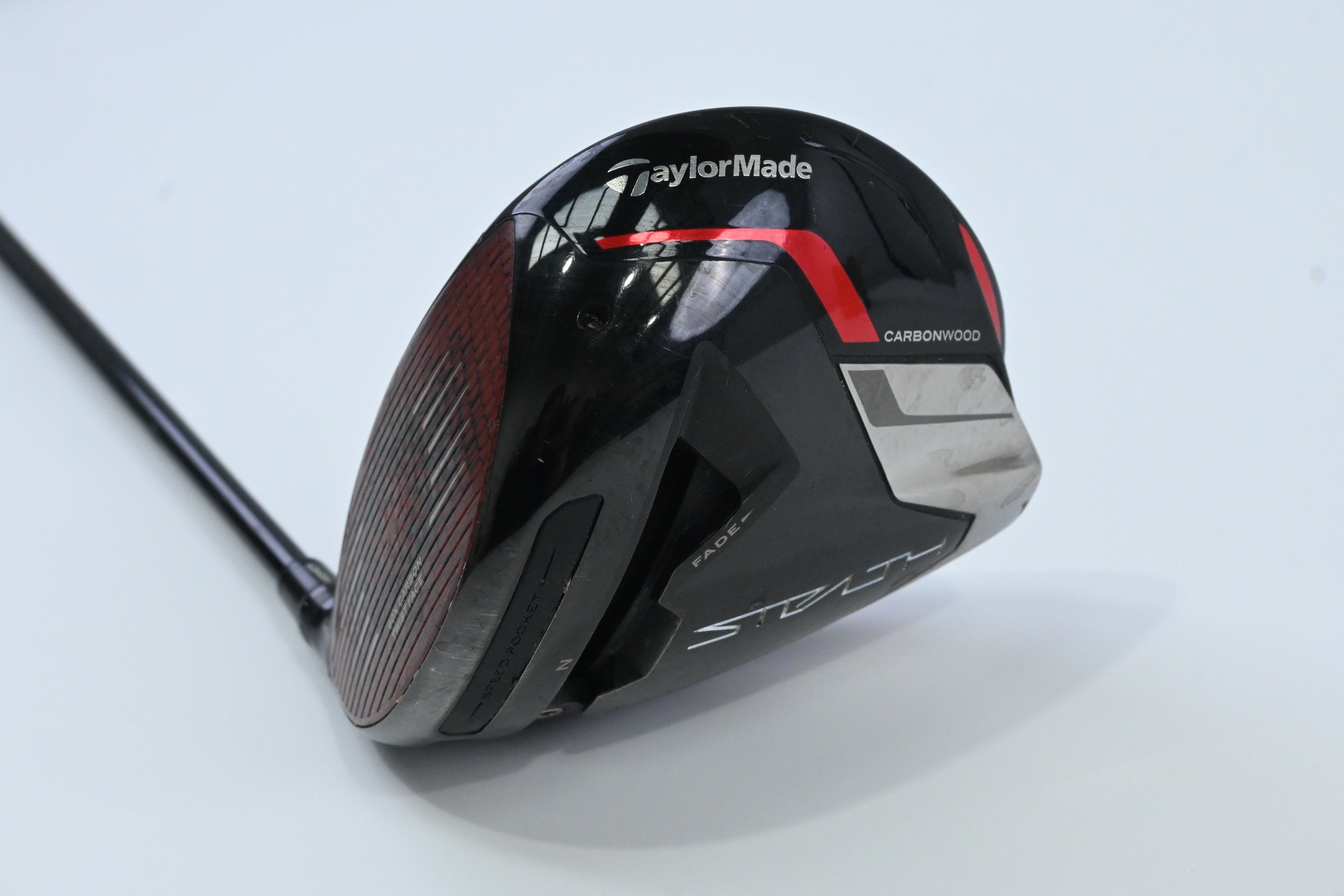 Left Hand Taylormade Stealth Plus Driver / 10.5 Degree / X-Flex Kai'li White 60