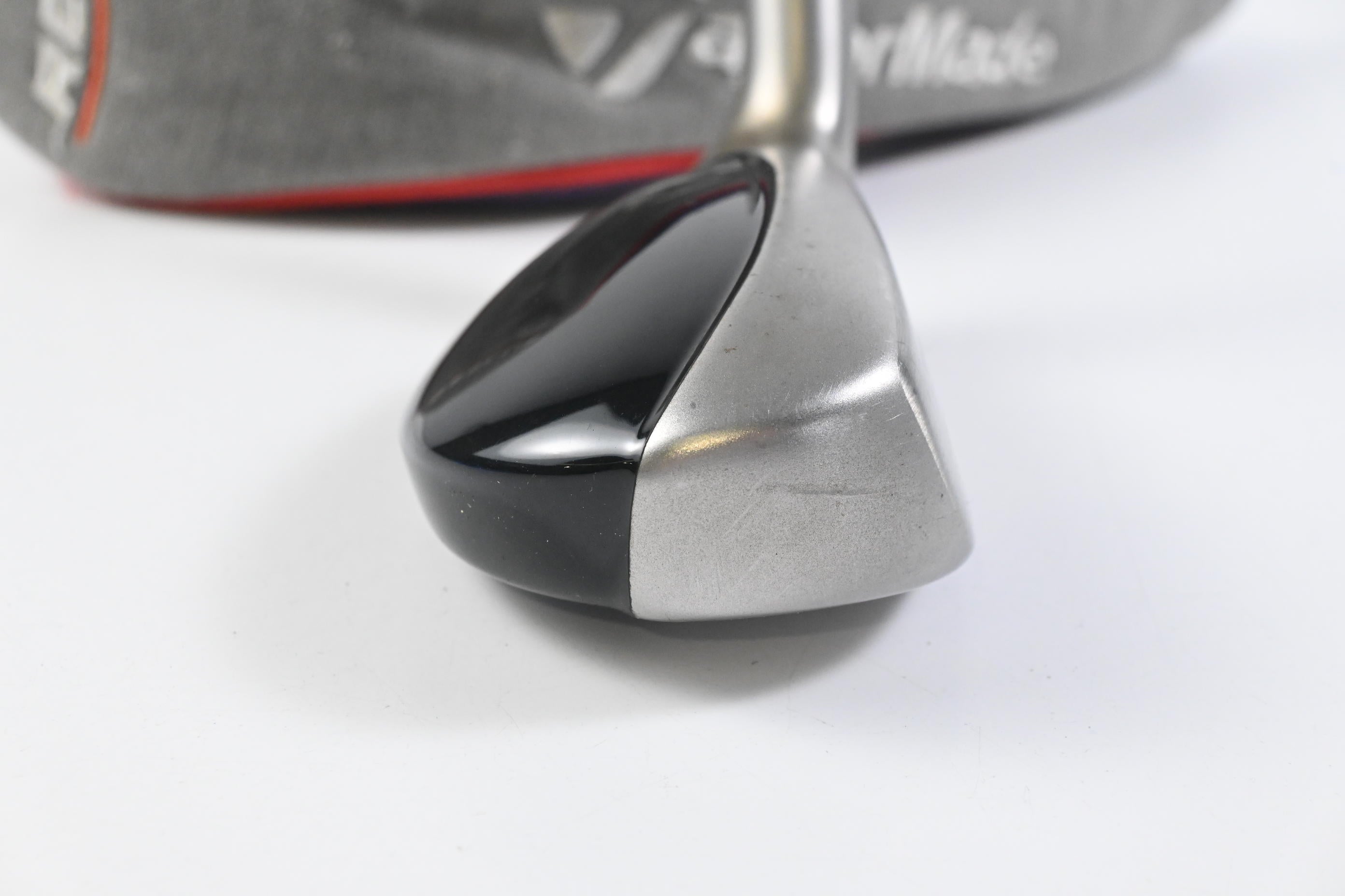 Taylormade Rescue Mid #3 Hybrid / 19 Degree / Regular Flex Taylormade Shaft