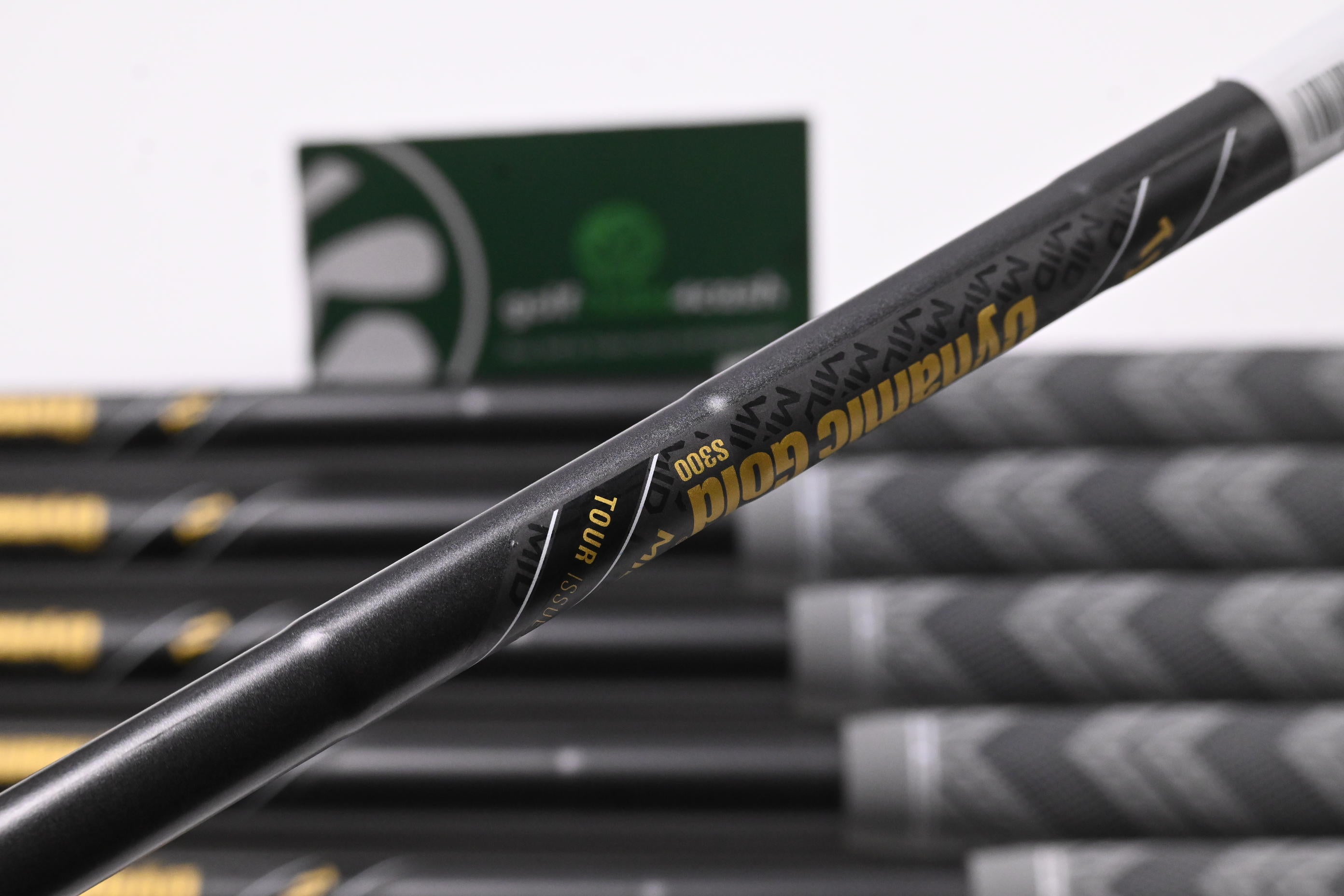 Callaway Apex Ti Fusion Irons / 4-PW+GW / Stiff Flex Dynamic Gold Mid S300 100