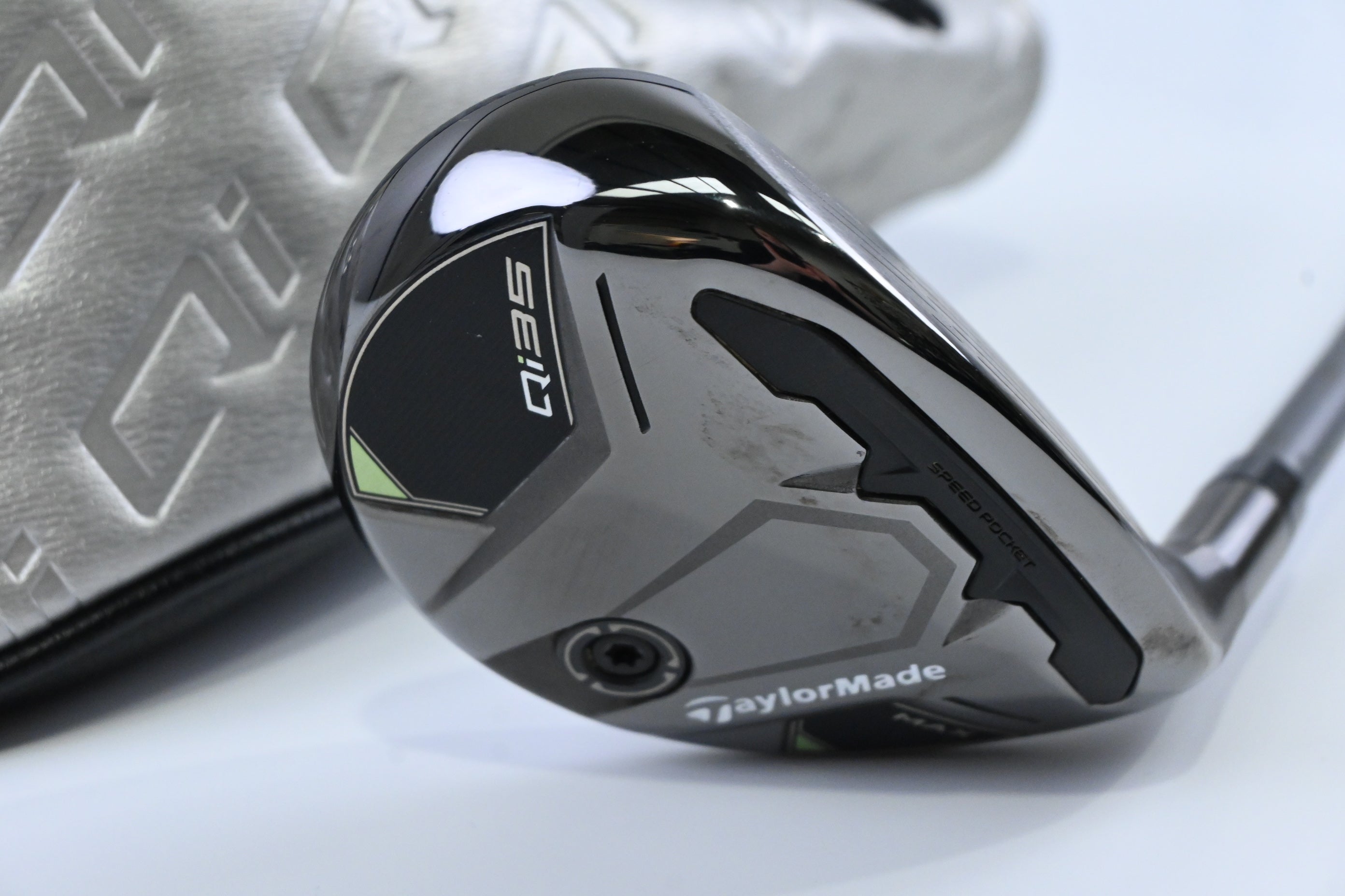 Taylormade Qi35 Max #5 Hybrid / 27 Degree / Regular Flex Fujikura Air Speeder 50