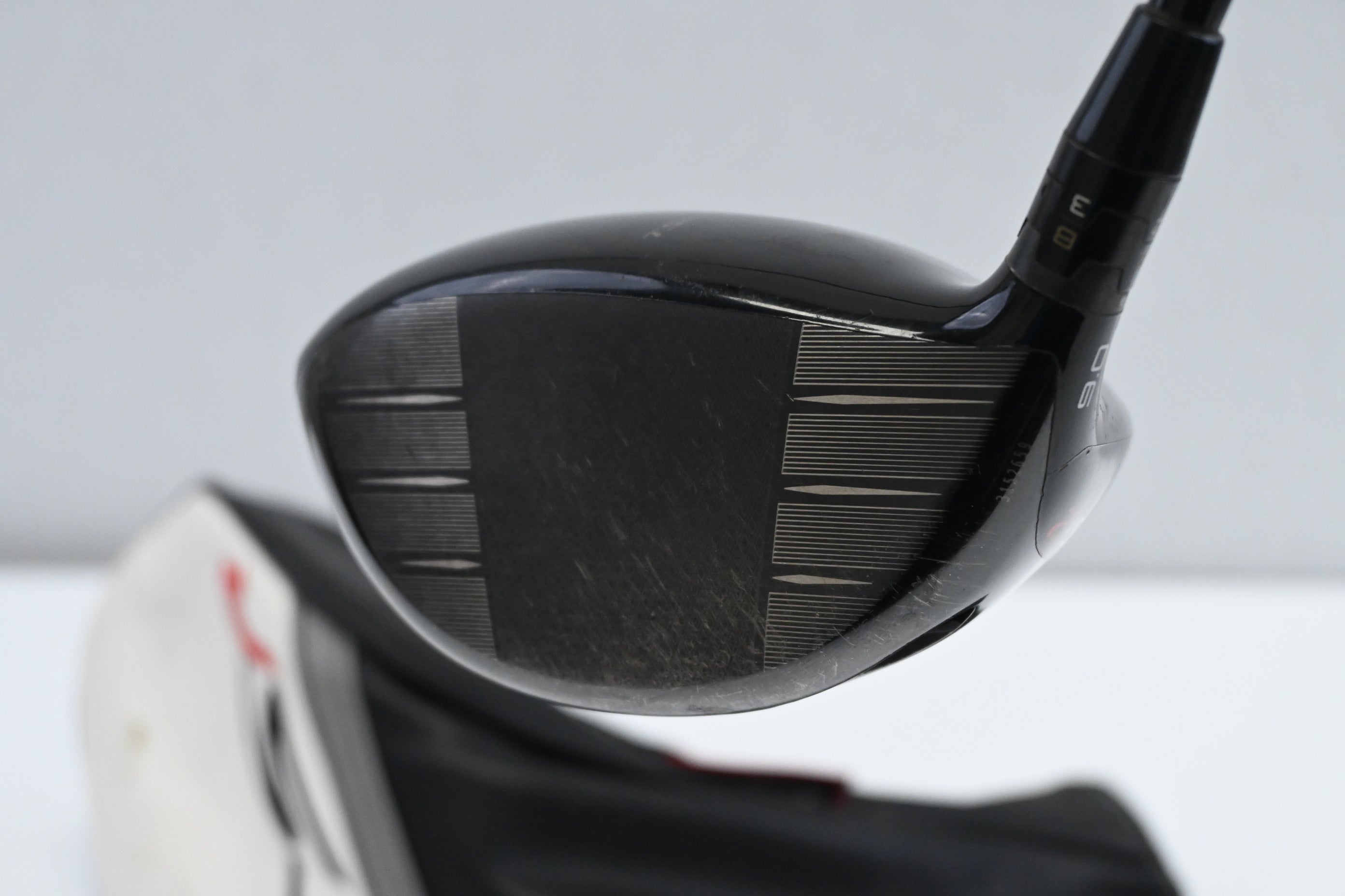 Titleist TSR2 Driver / 9 Degree / Stiff Flex HZRDUS Gen4 Black 60 Shaft