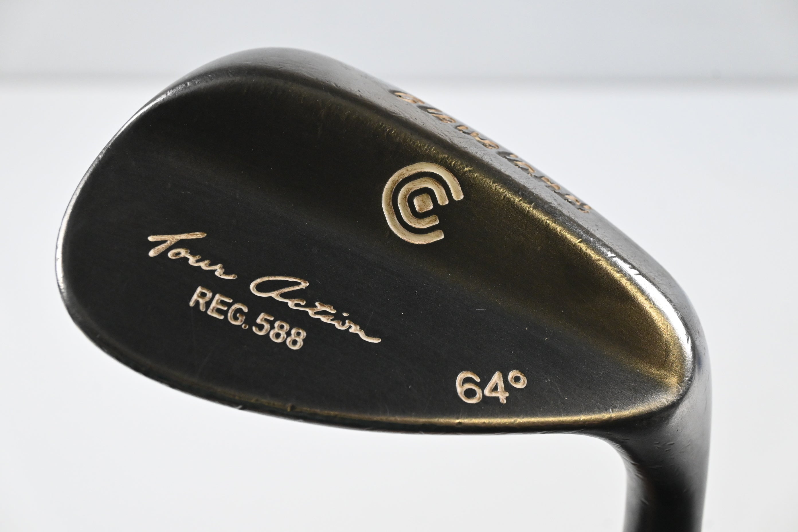 Cleveland 588 Tour Action Lob Wedge / 64 Degree / Wedge Flex True Temper