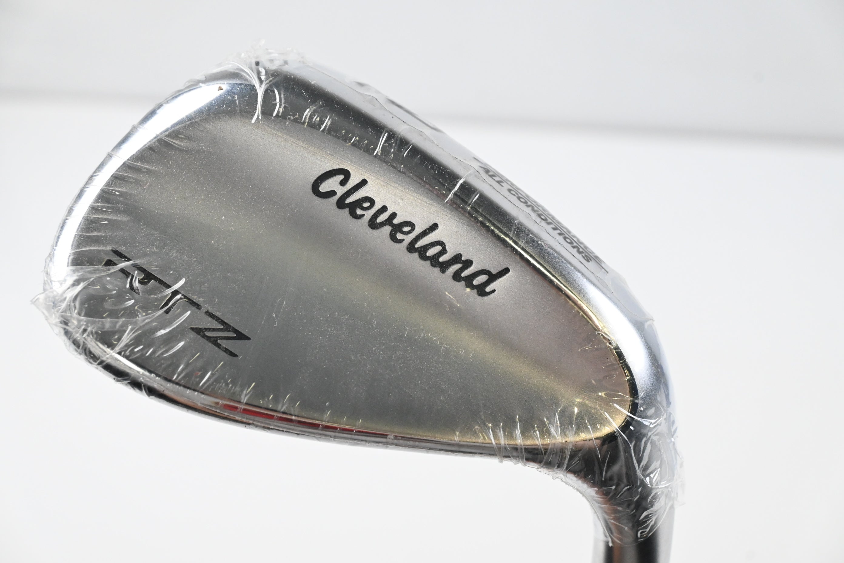 Cleveland RTZ Gap Wedge / 52 Degree / Wedge Flex Dynamic Gold Spinner Shaft