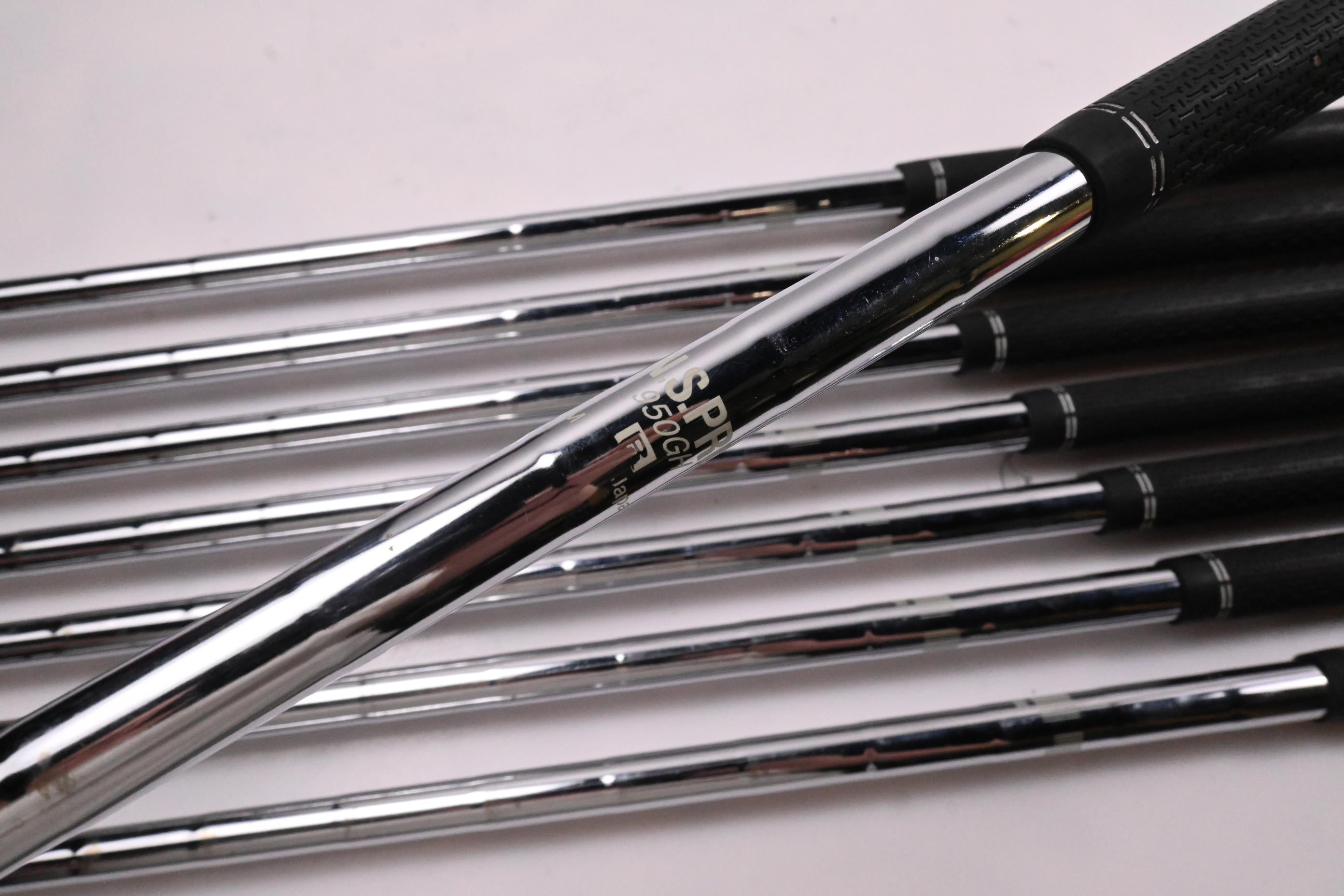 Mizuno JPX 921 Hot Metal Irons / 5-PW+GW+SW / Regular Flex N.S.Pro 950GH Shafts