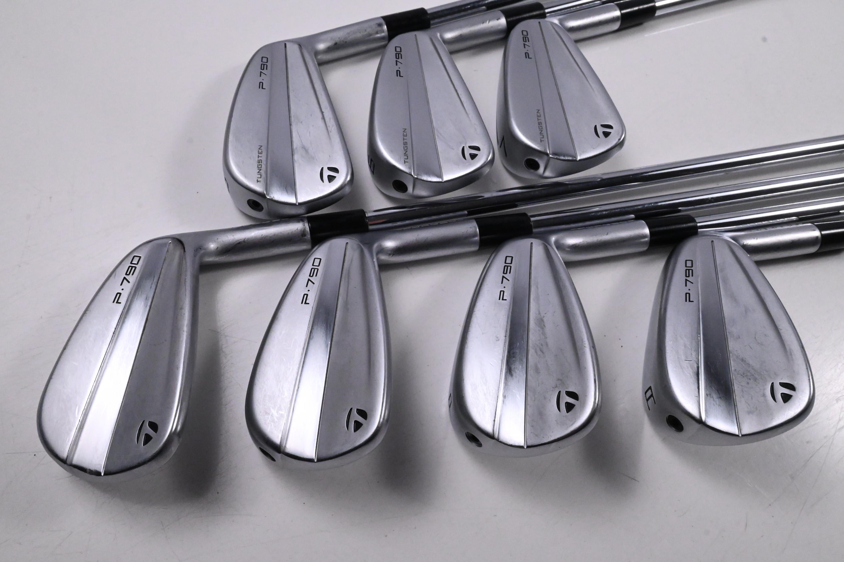 Taylormade P790 2023 Irons / 5-PW+GW / Regular Flex Dynamic Gold 95 R300 Shafts