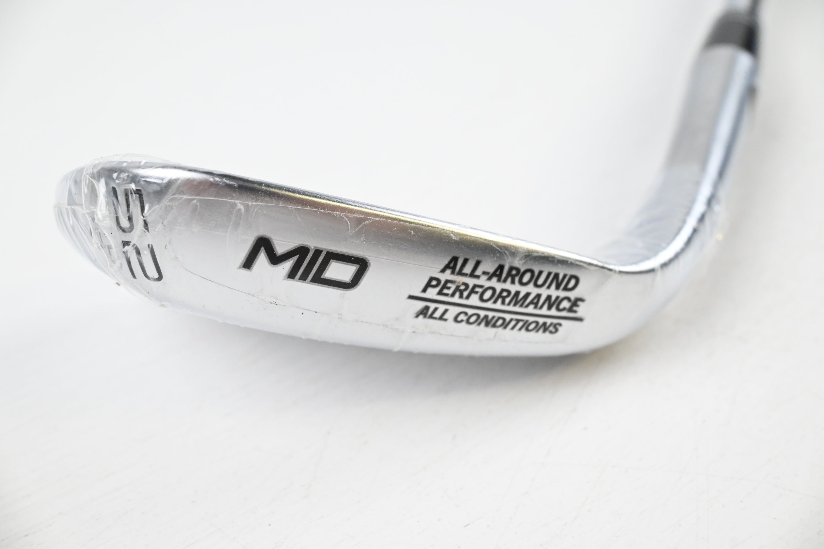 Cleveland RTZ Gap Wedge / 52 Degree / Wedge Flex Dynamic Gold Spinner Shaft