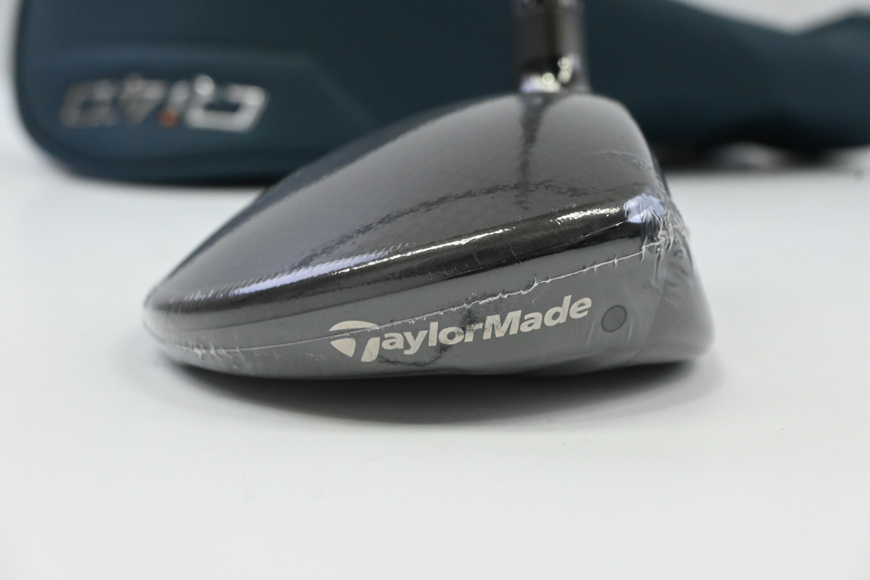 Taylormade Qi4D #5 Wood / 18 Degree / Regular Flex Taylormade Reax White 55