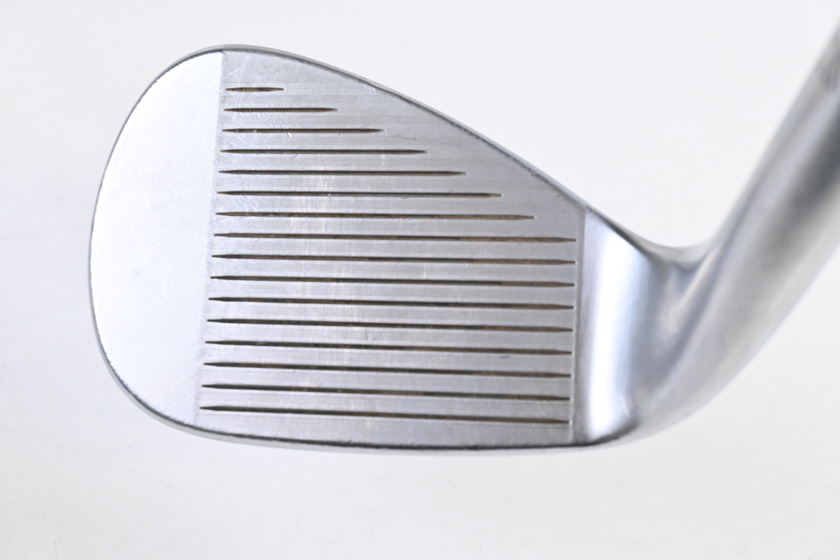 Titleist Vokey SM8 Pitching Wedge / 46 Degree / Stiff Flex AMT Tour White S300