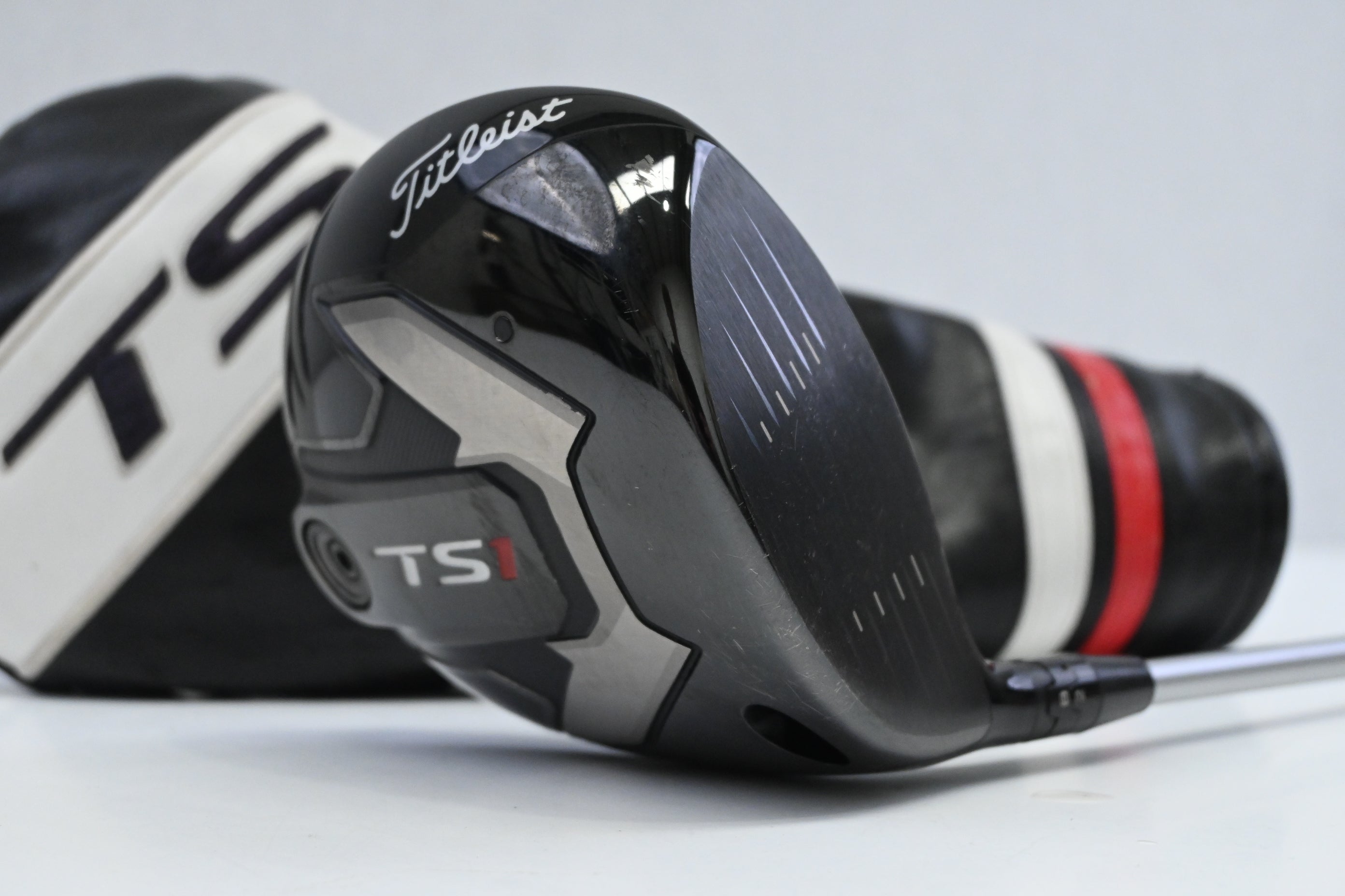 Titleist TS1 Driver / 10.5 Degree / Senior Flex Aldila Ascent PL 40 Shaft