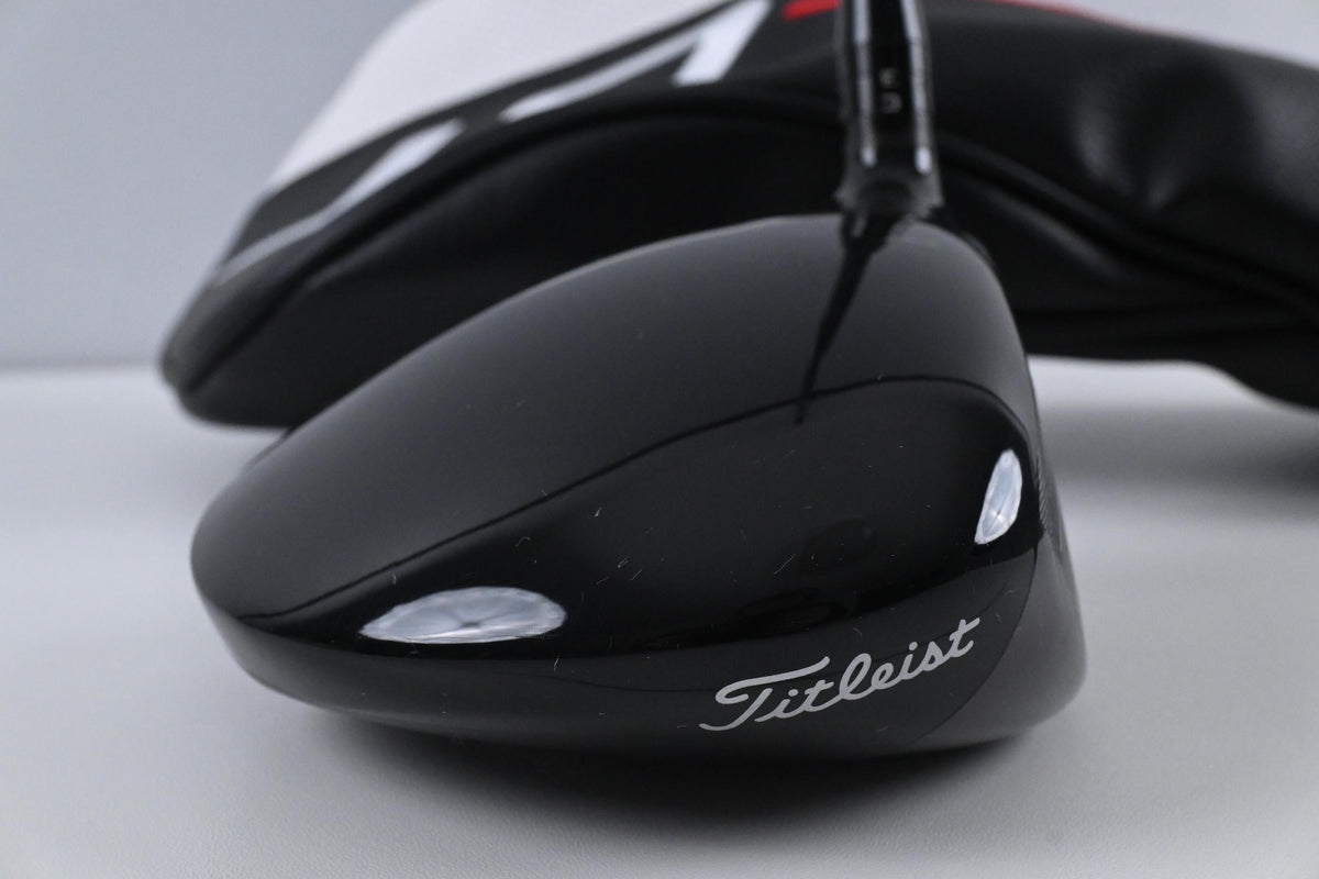 Titleist GT2 Driver / 10 Degree / Regular Flex Tensei 1K Blue 65 Shaft