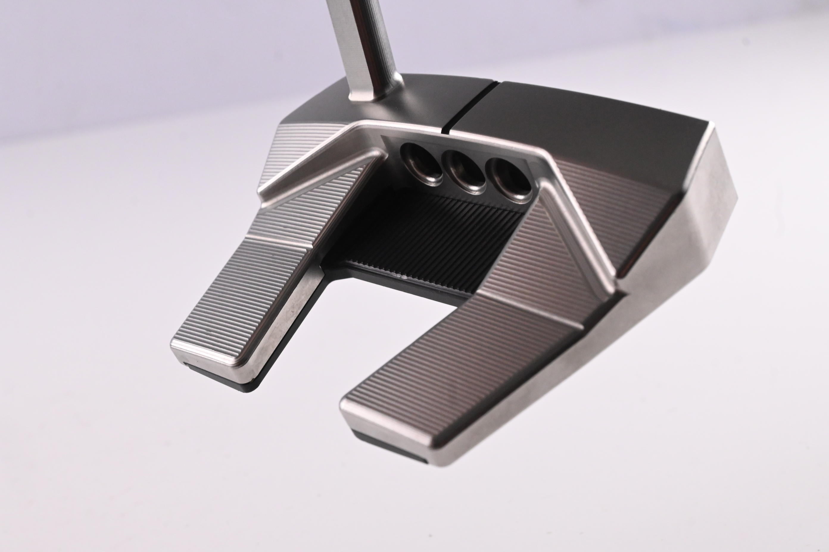 Scotty Cameron Phantom 5.5 2026 Putter / 34 Inch