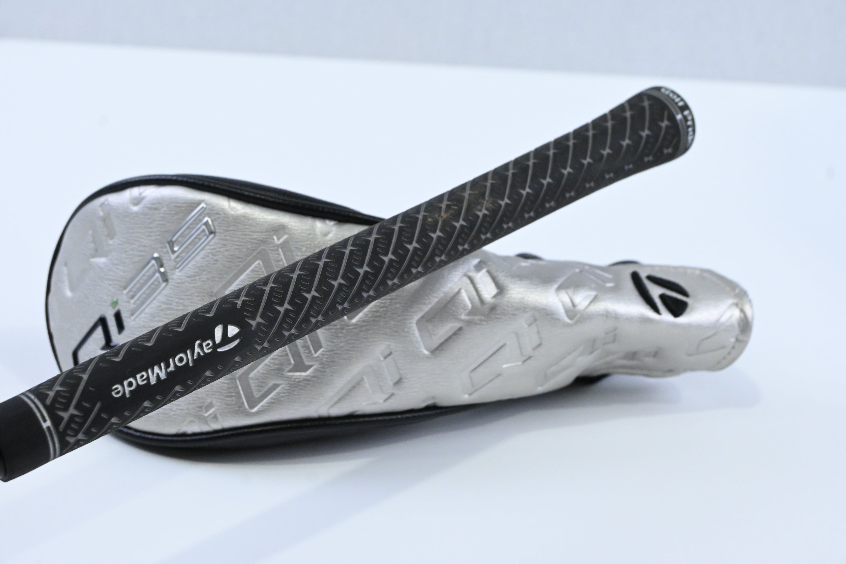 Taylormade Qi35 Max #5 Hybrid / 27 Degree / Regular Flex Fujikura Air Speeder 50