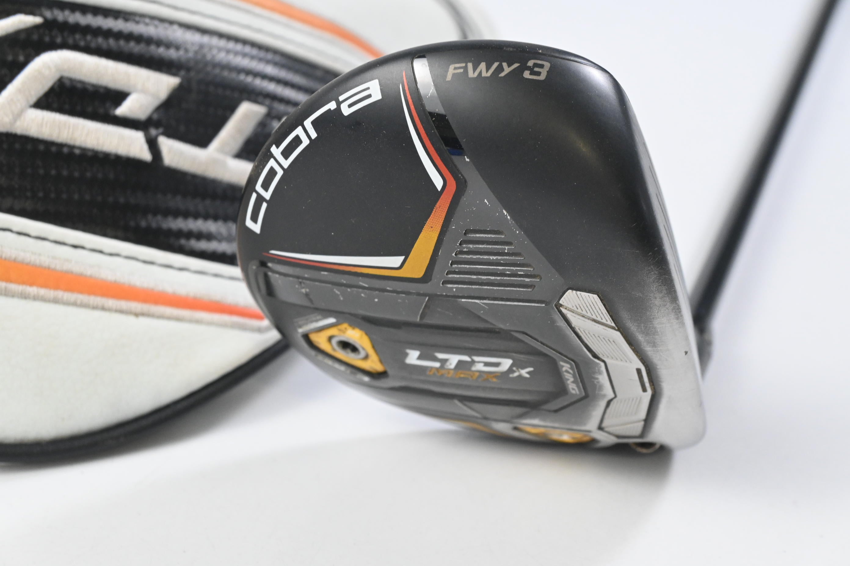 Cobra LTDx Max #3 Wood / 15.5 Degree / Regular Flex Helium Black 5 Shaft