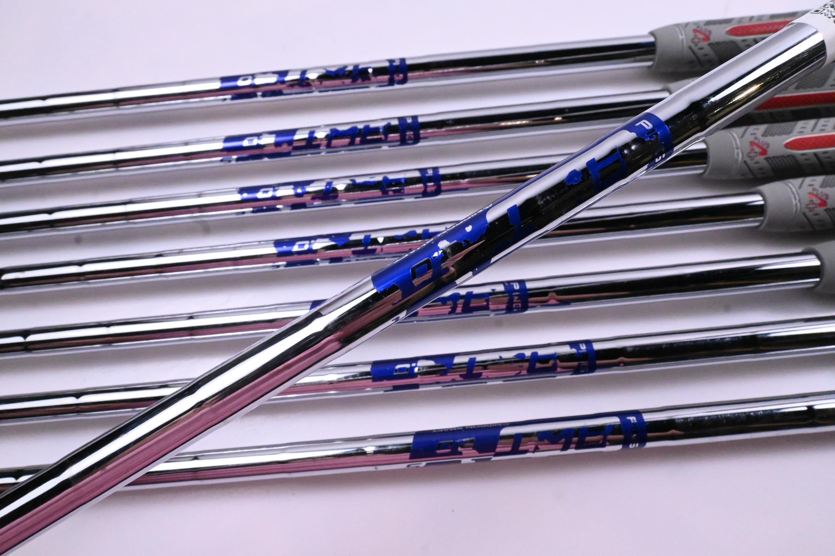Ping i210 Irons / 4-PW+GW / White Dot / Stiff Flex Ping AWT 2.0 Shafts