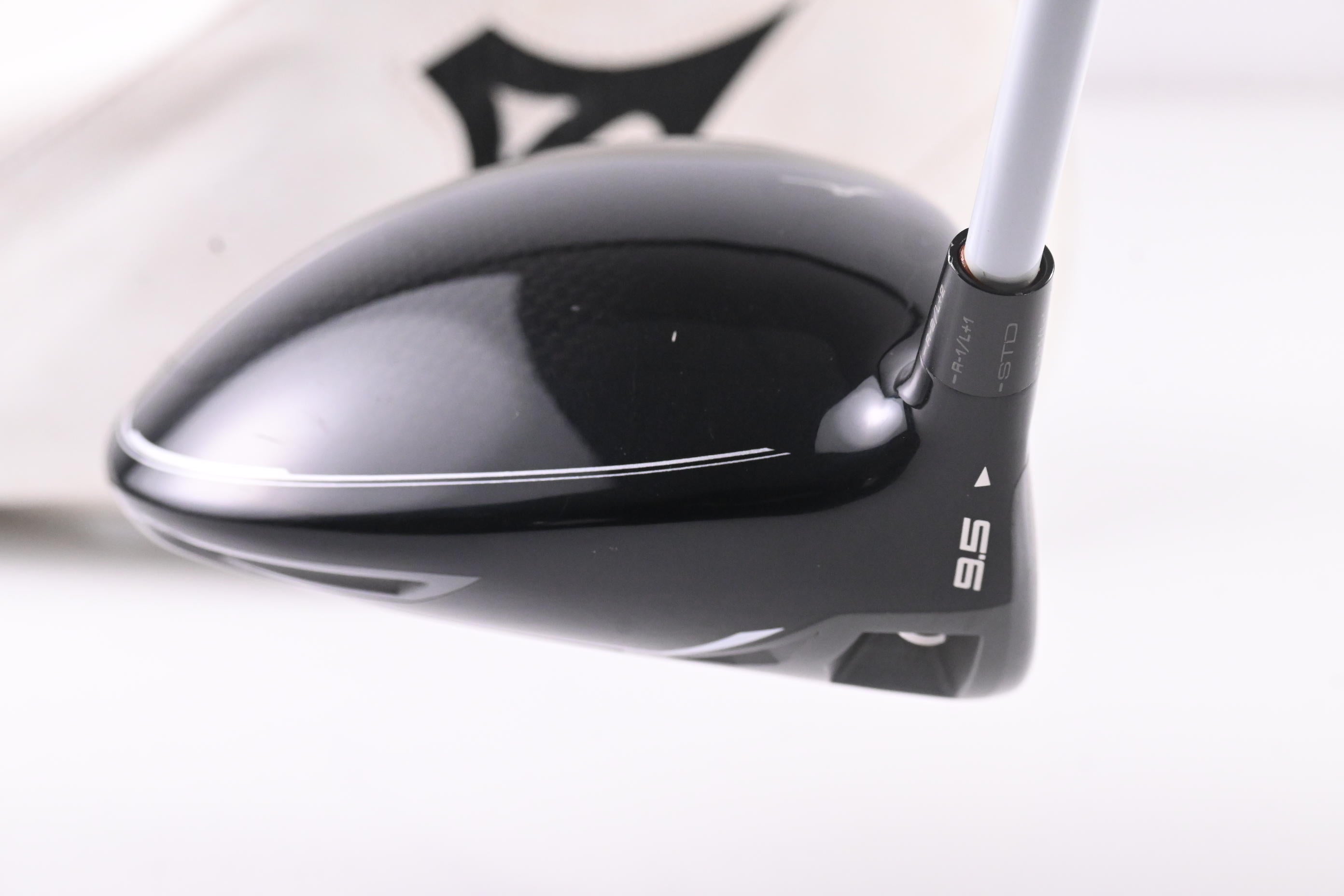 Left Hand Mizuno ST200 Driver / 9.5 Degree / X-Flex Fujikura Atmos Tour Spec 6 Shaft