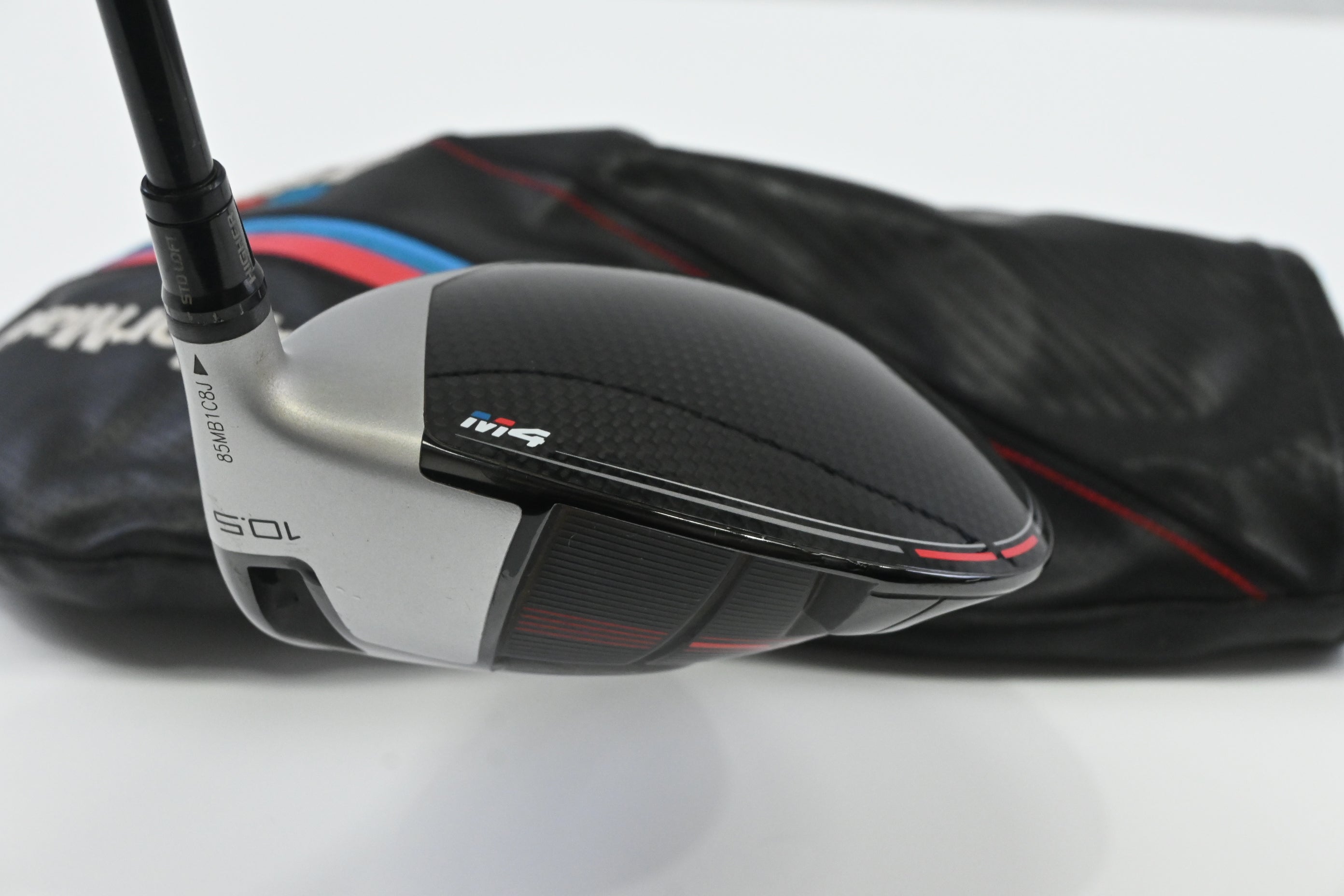 Taylormade M4 Driver / 10.5 Degree / Regular Flex HZRDUS Smoke Black RDX 60