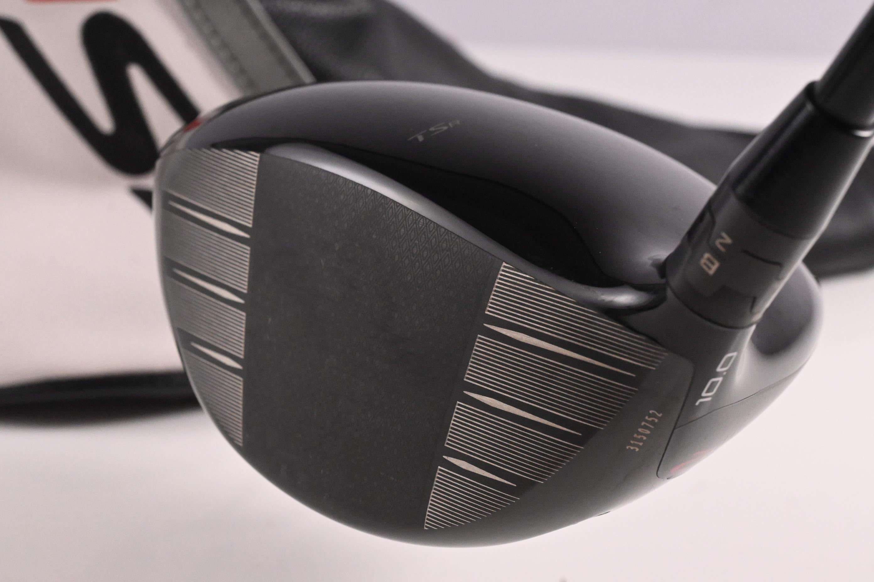 Titleist TSR2 Driver / 10 Degree / Stiff Flex HZRDUS Smoke RDX Black 60 Shaft