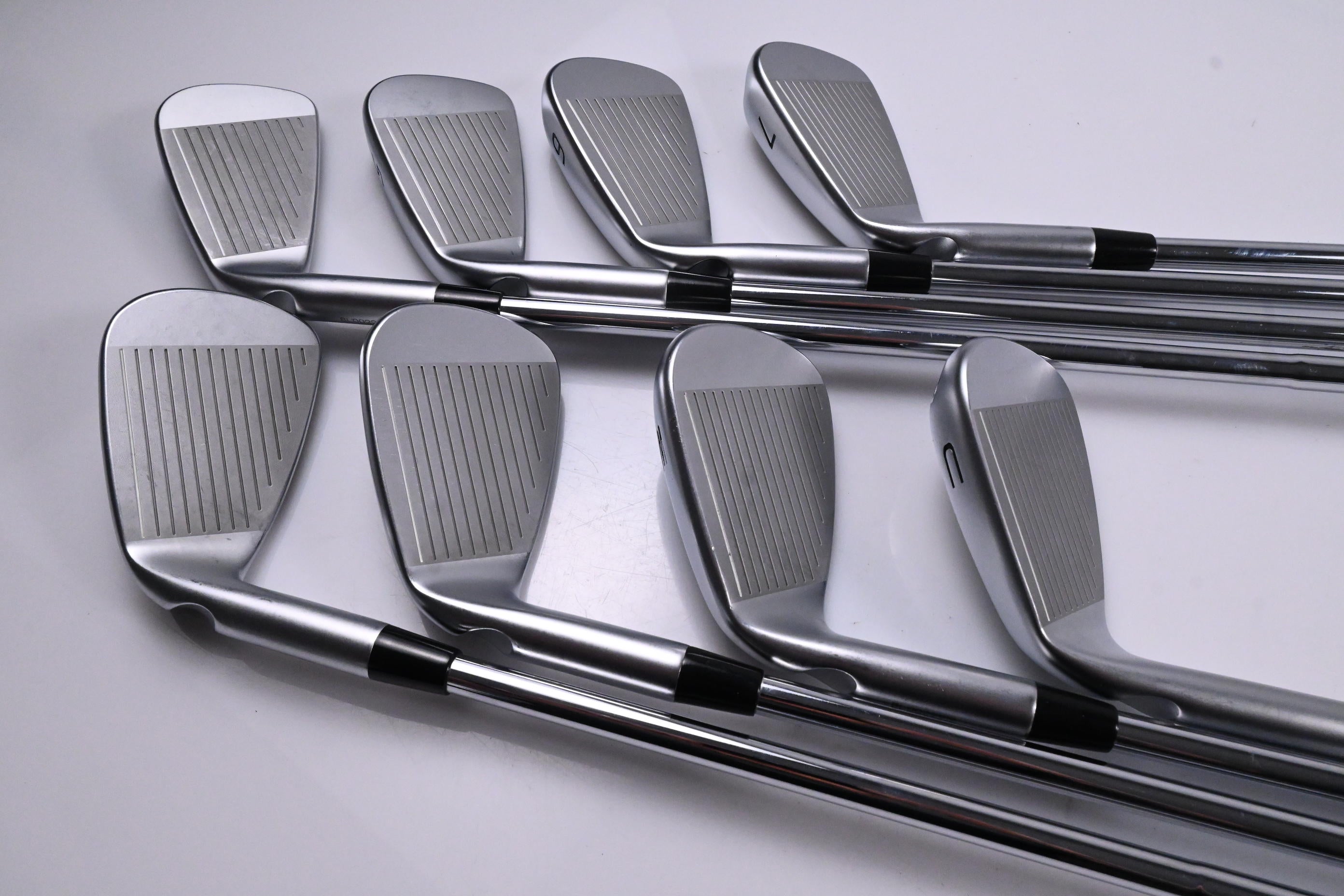 Ping I240 Irons / 4-PW+GW / Orange Dot / Regular Flex Dynamic Gold Mid 100 R300