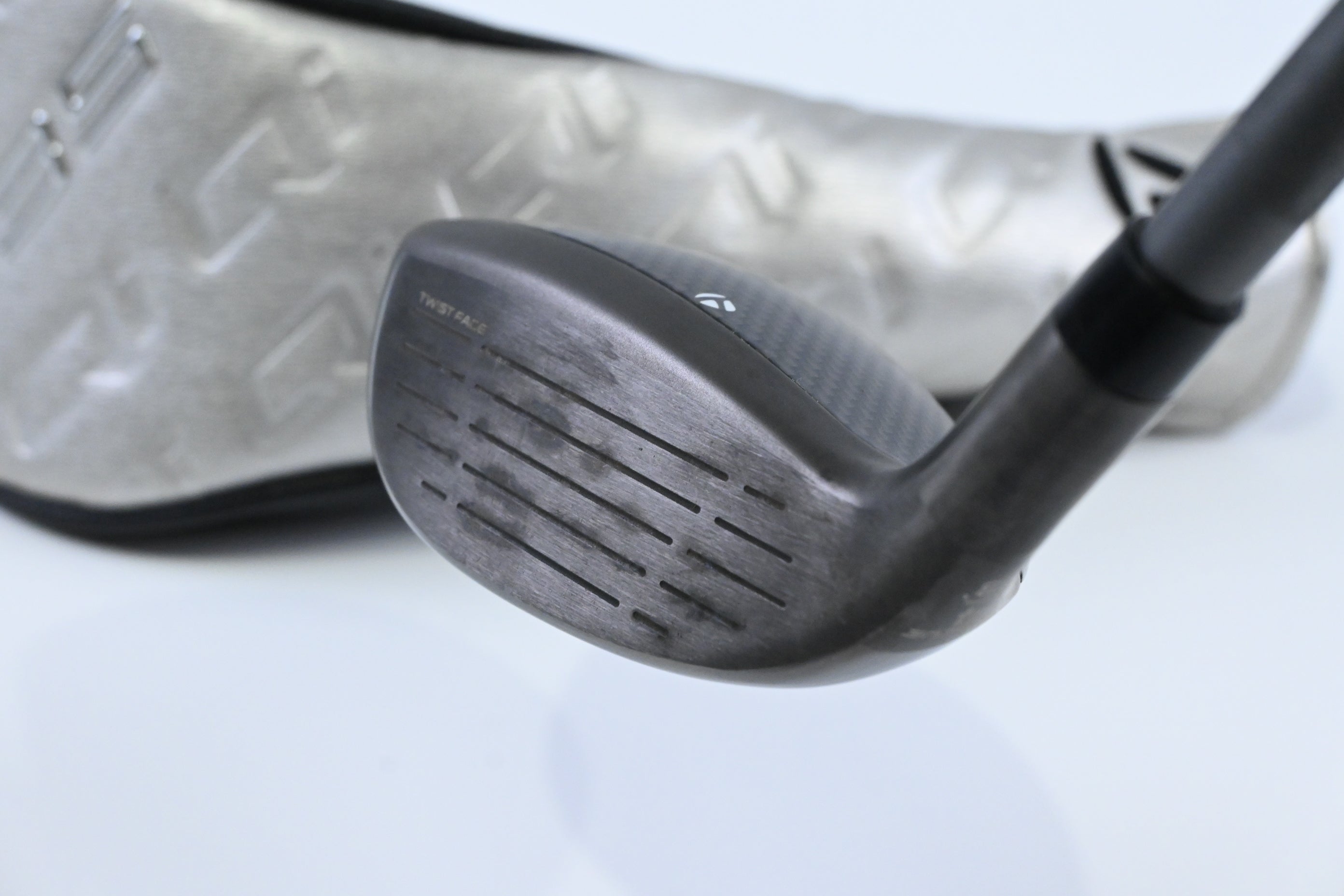 Taylormade Qi35 Max #4 Hybrid / 23 Degree / Regular Flex Fujikura Air Speeder 50
