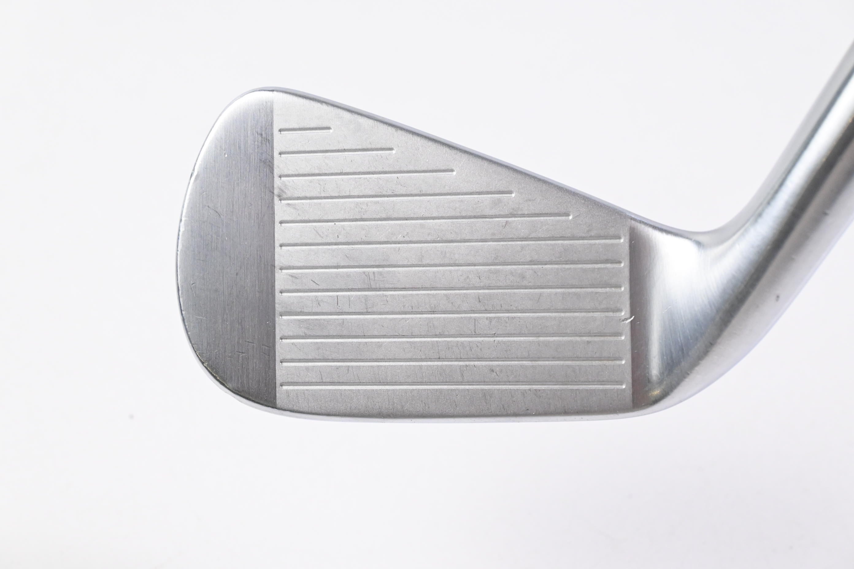 Titleist 620 CB #4 Iron / 24 Degree / Stiff Flex AMT Tour White S300 Shaft