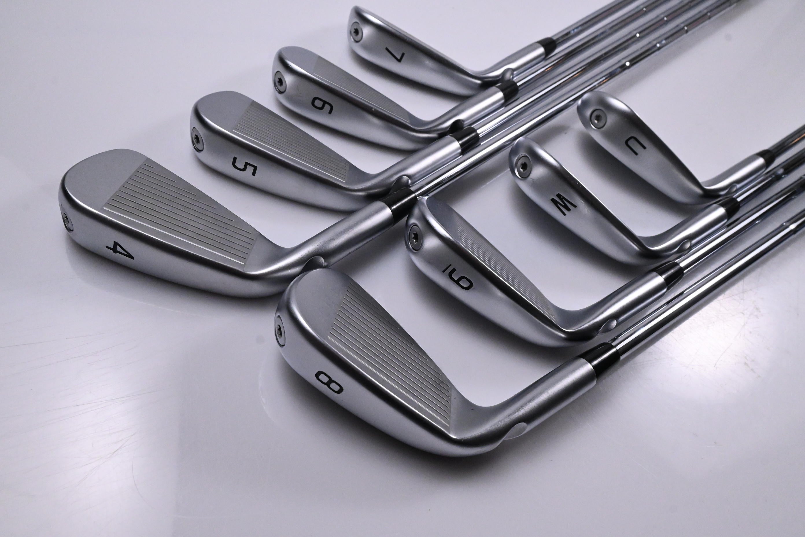 Ping I240 Irons / 4-PW+GW / Orange Dot / Regular Flex Dynamic Gold Mid 100 R300