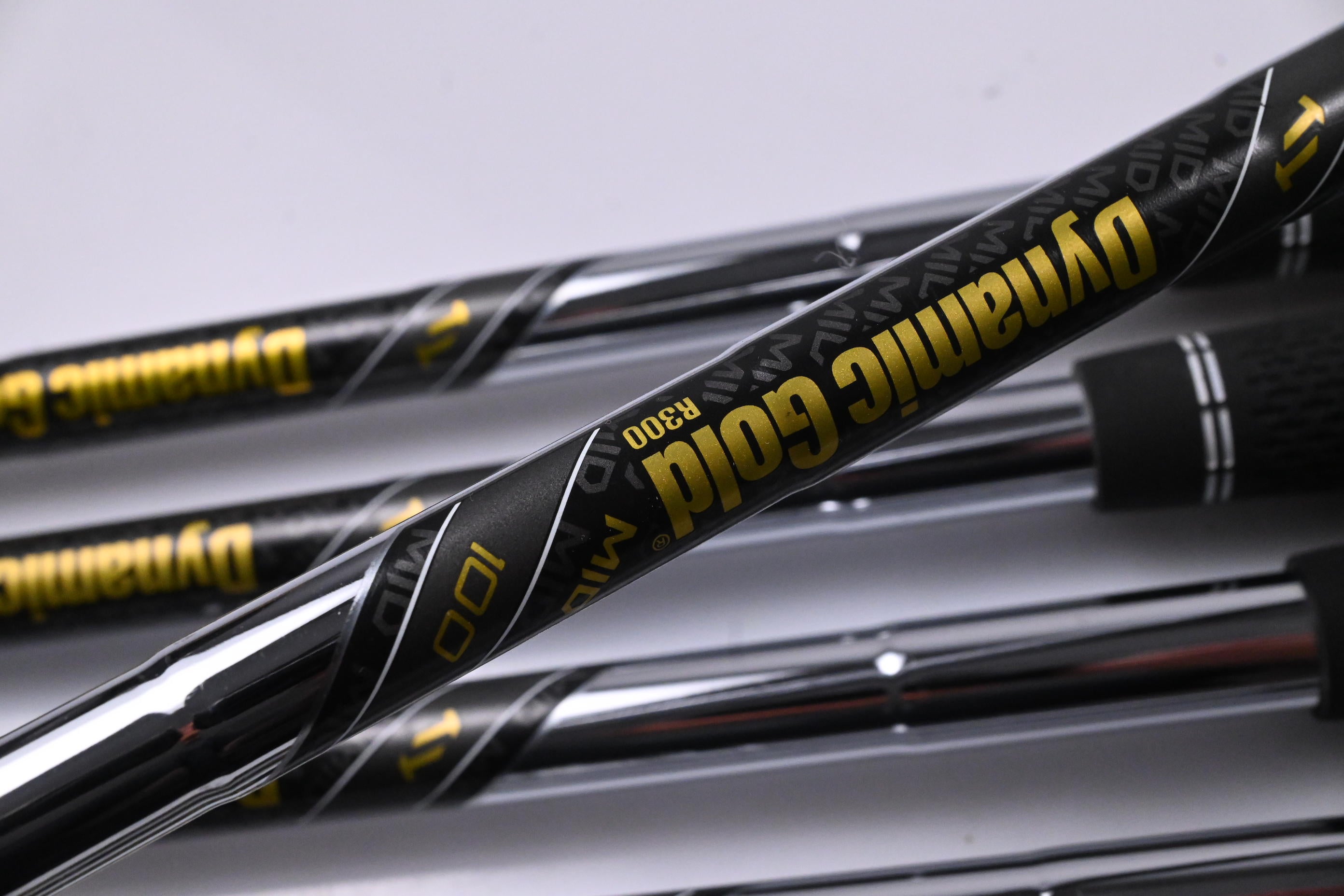 Ping I240 Irons / 4-PW+GW / Orange Dot / Regular Flex Dynamic Gold Mid 100 R300