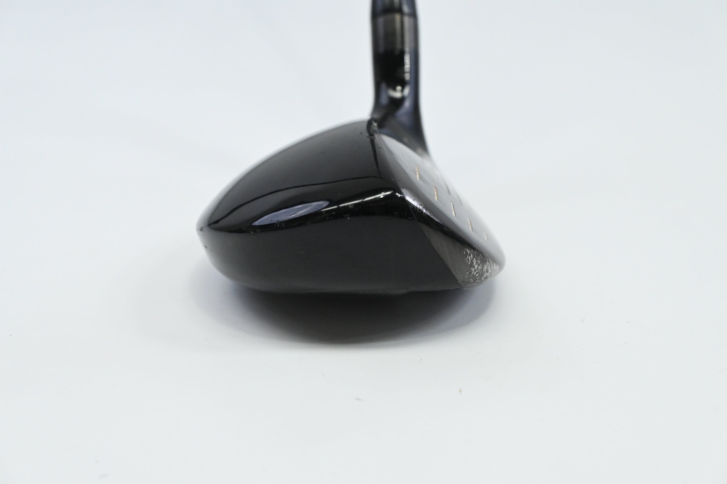 Eleven Pitching Wedge / 43 Degree / Regular Flex KBS TGI 70 Shaft