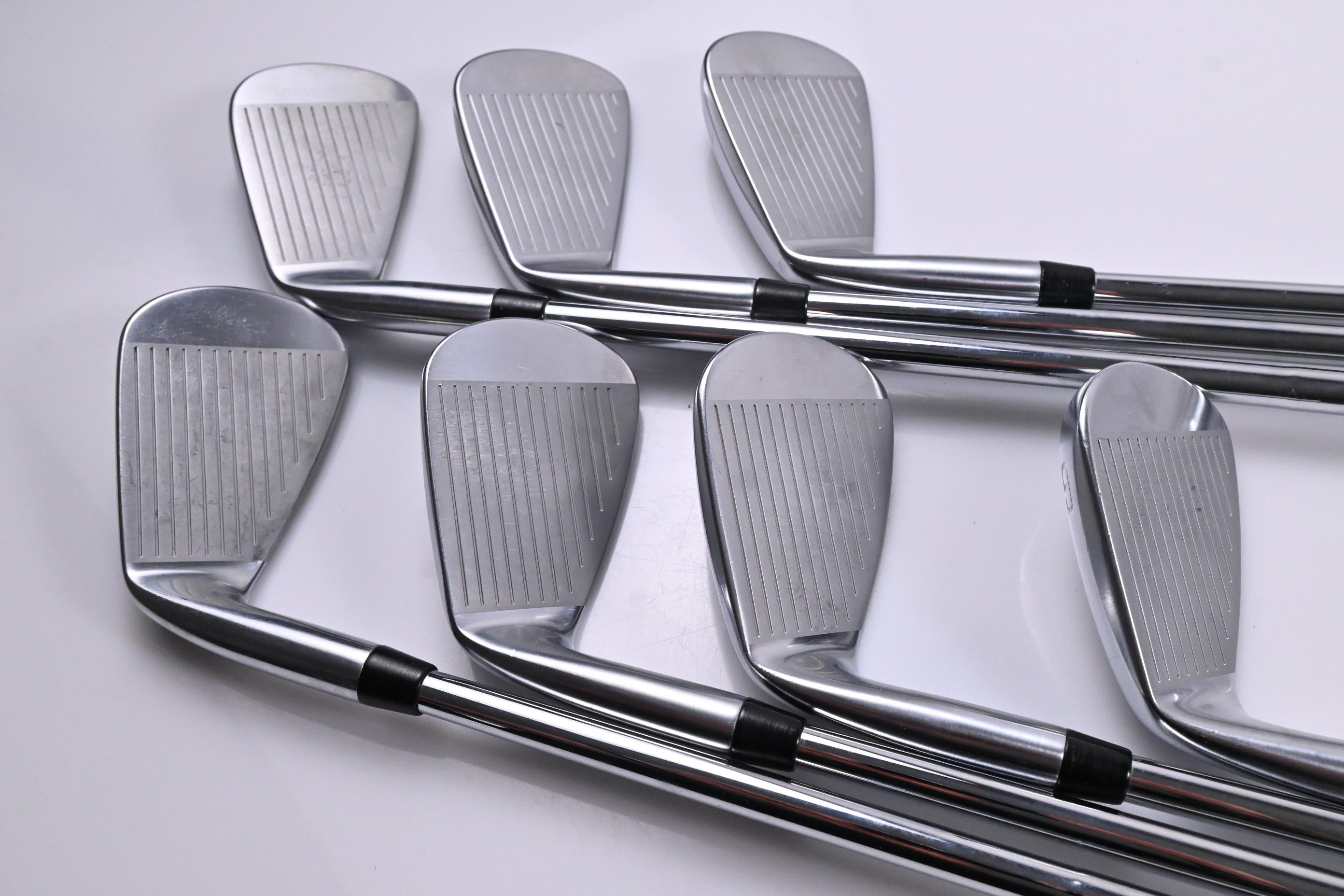 Mizuno M-13 Irons / 5-PW+GW / X-Flex NS Pro Modus 3 Tour 105 Shafts