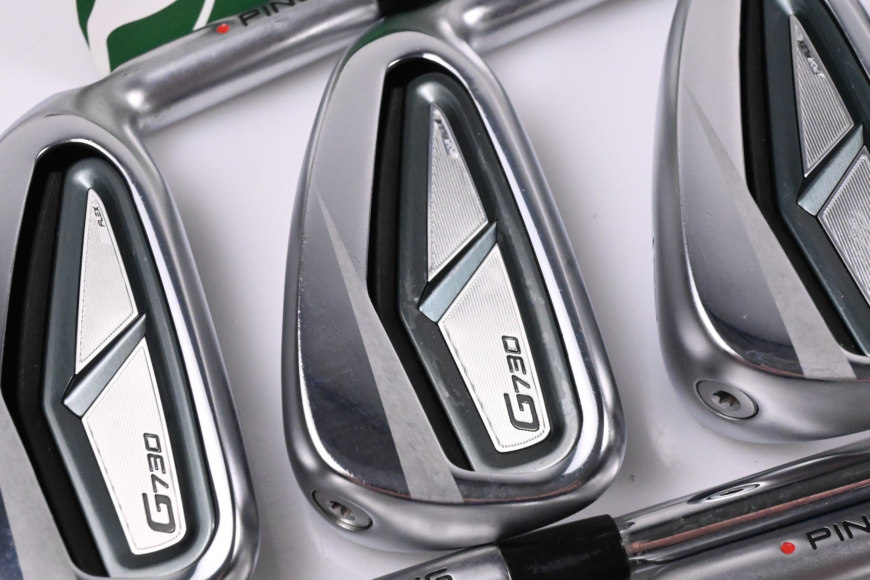Ping G730 Irons / 5-PW+GW+50° / Red Dot / Stiff Flex N.S.PRO Modus3 Tour 105