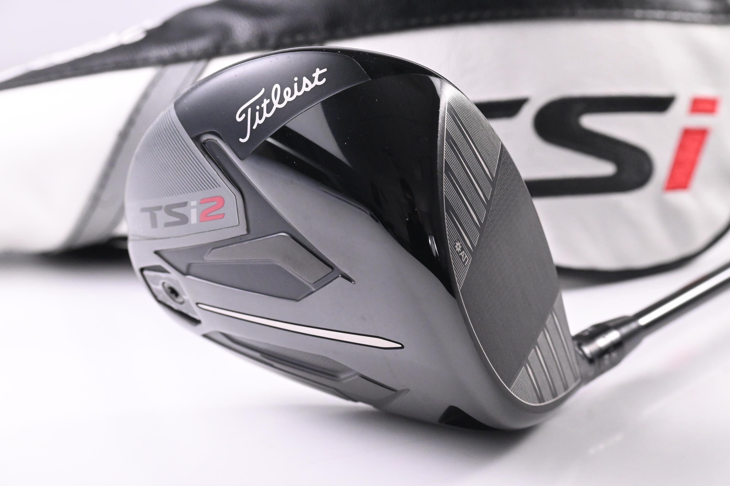 Titleist TSi2 Driver / 10 Degree / Stiff Flex Tensei AV White 65 Shaft