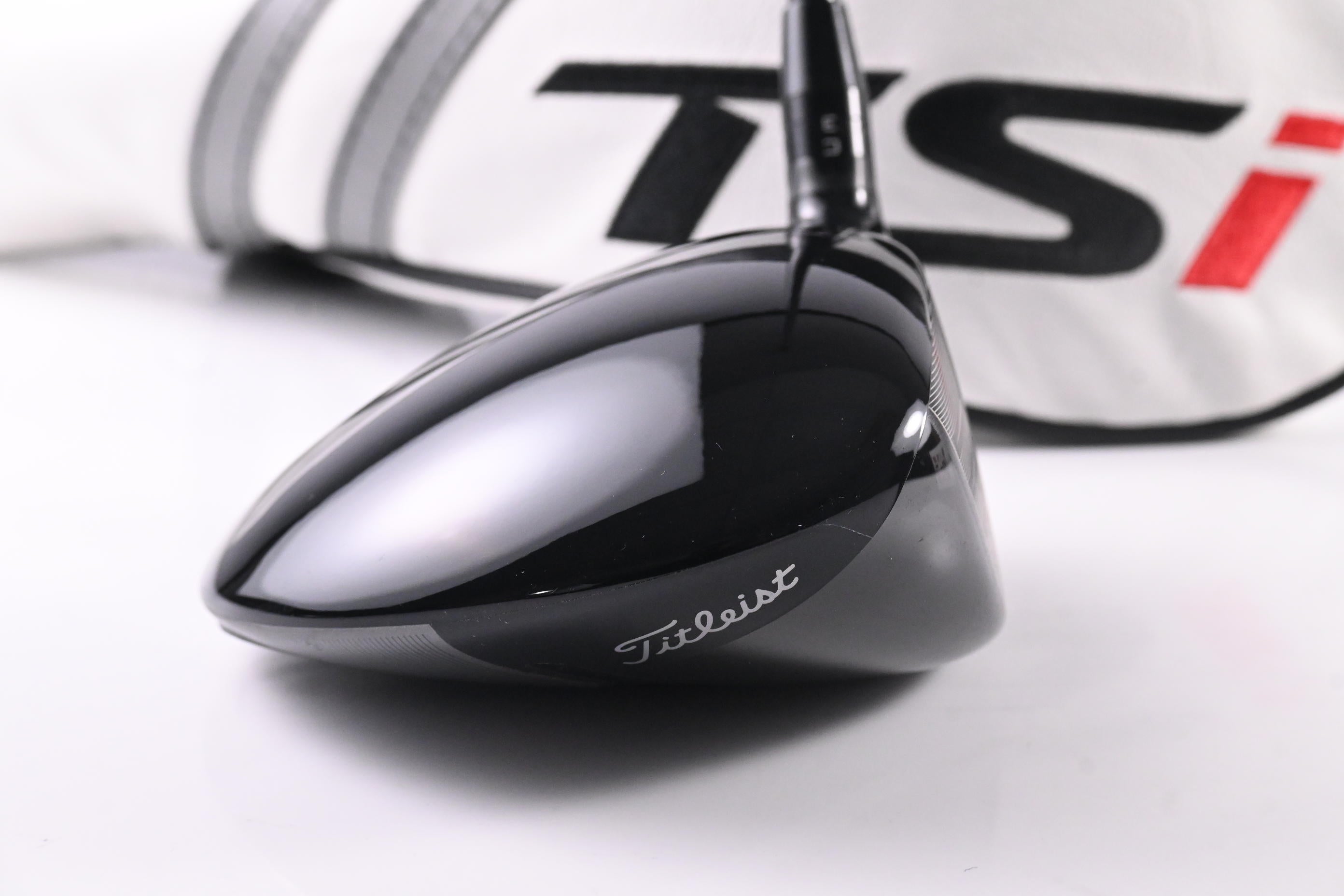Titleist TSi2 Driver / 10 Degree / Stiff Flex Tensei AV White 65 Shaft