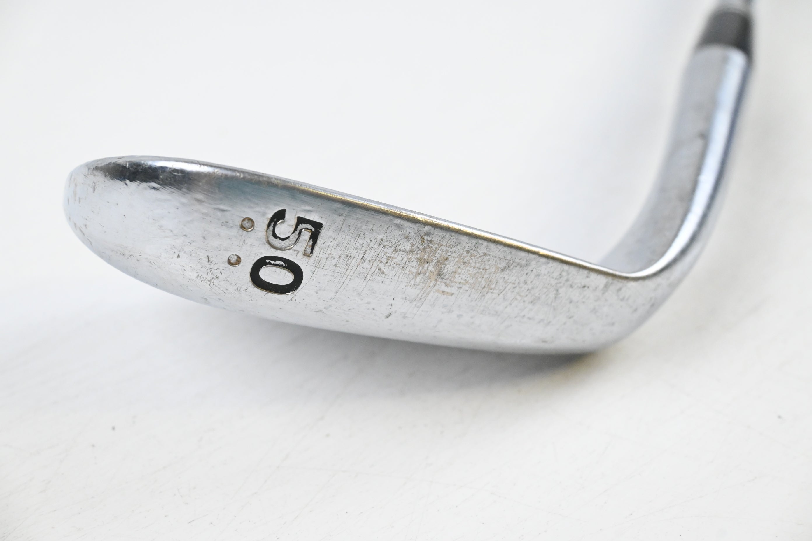 Cleveland 588 RTX Gap Wedge / 50 Degree / Wedge Flex Dynamic Gold Steel Shaft