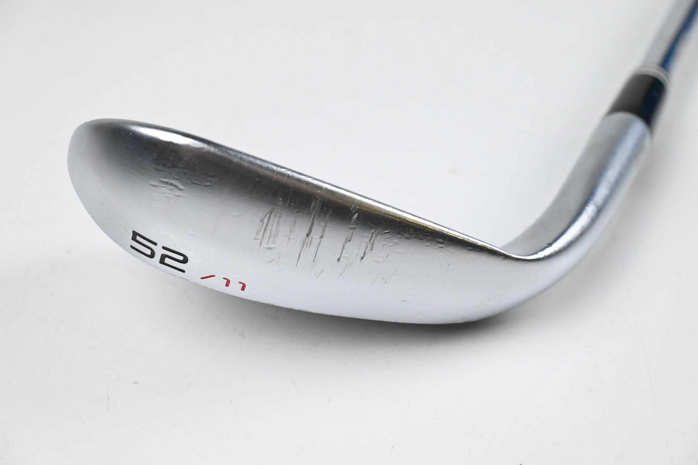 Cleveland CBX 2 Gap Wedge / 52 Degree / Wedge Flex Dynamic Gold 115 Shaft
