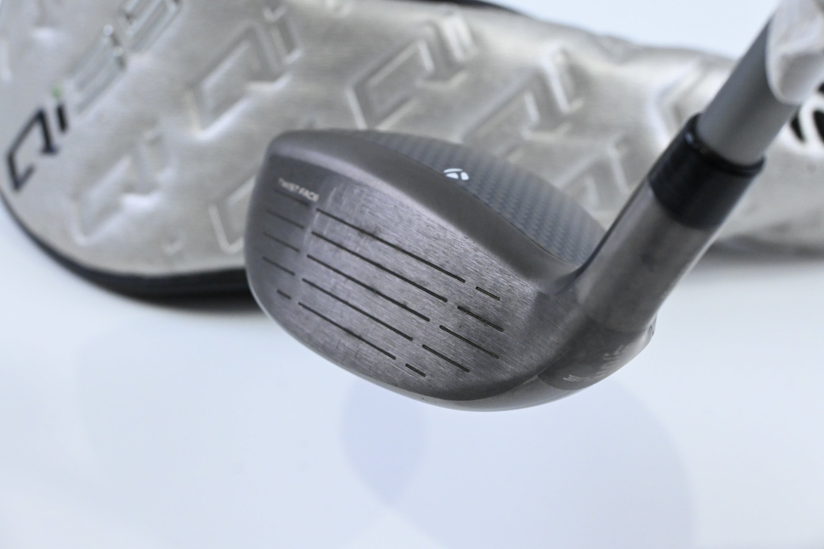 Taylormade Qi35 Max #6 Hybrid / 31 Degree / Regular Flex Fujikura Air Speeder 50