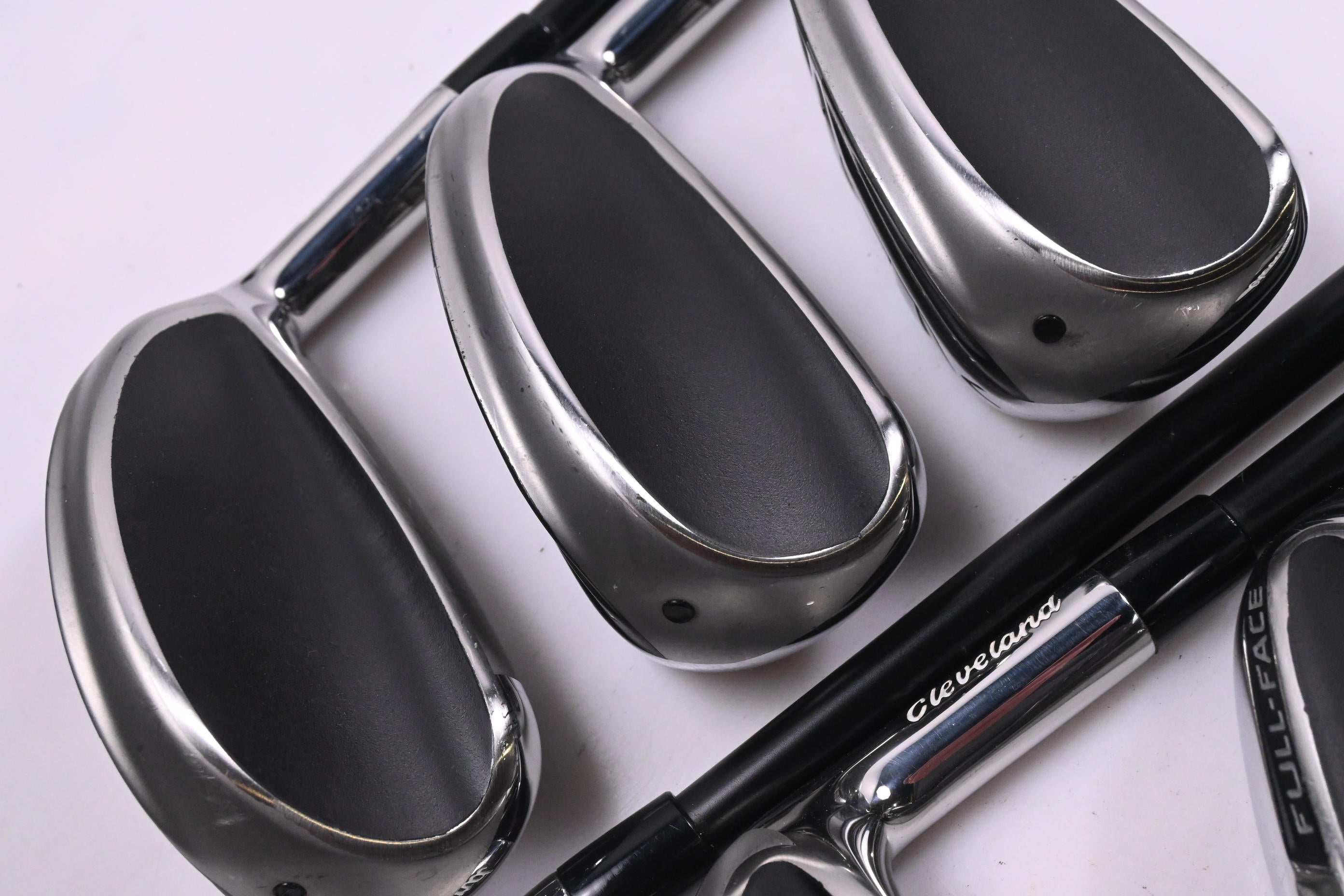 Cleveland Halo XL Full Face Irons / 5-PW+GW / Regular Flex UST Helium Nanocore