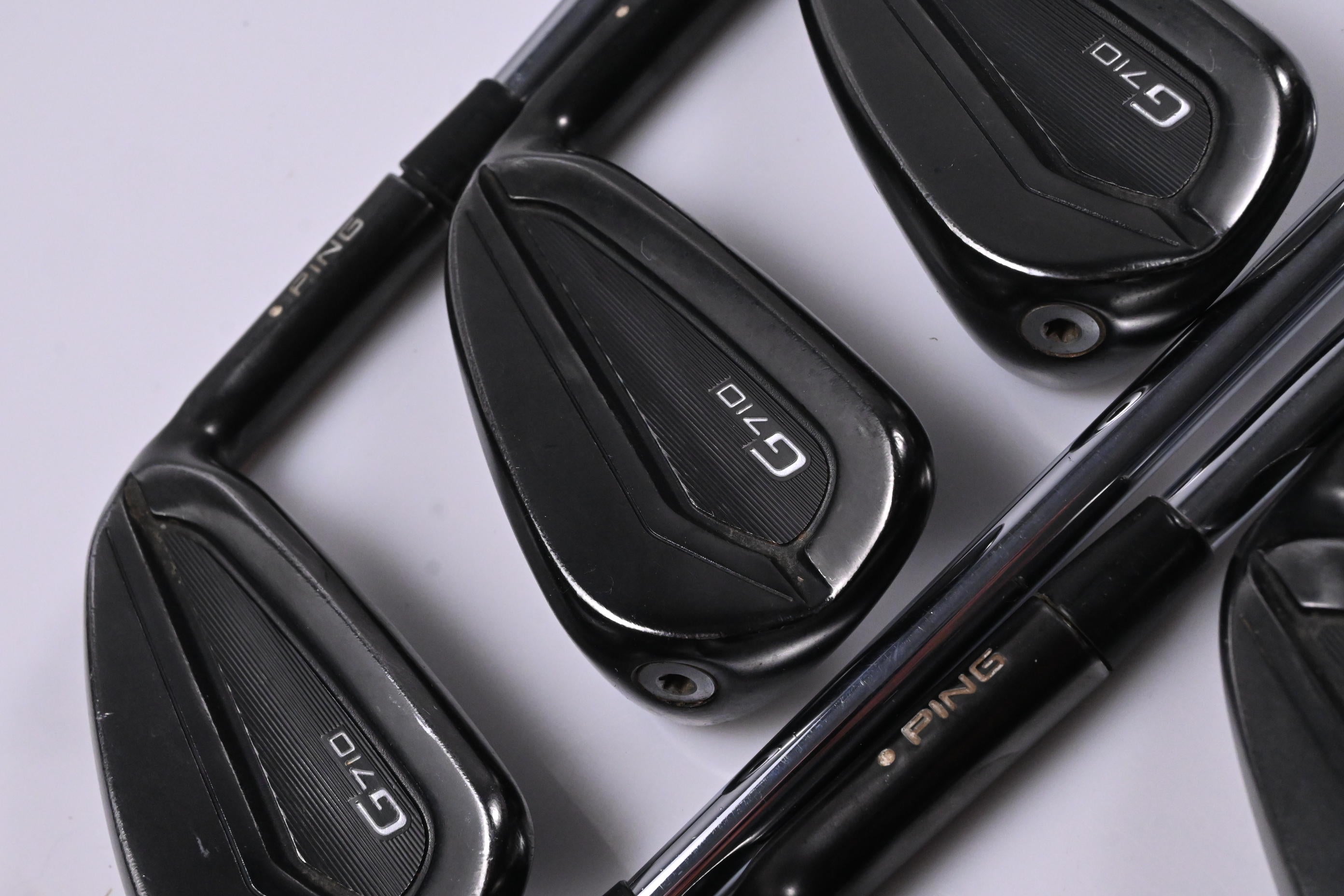 Ping G710 Irons / 5-PW+SW / White Dot / Regular Flex Project X LZ 115 Shafts