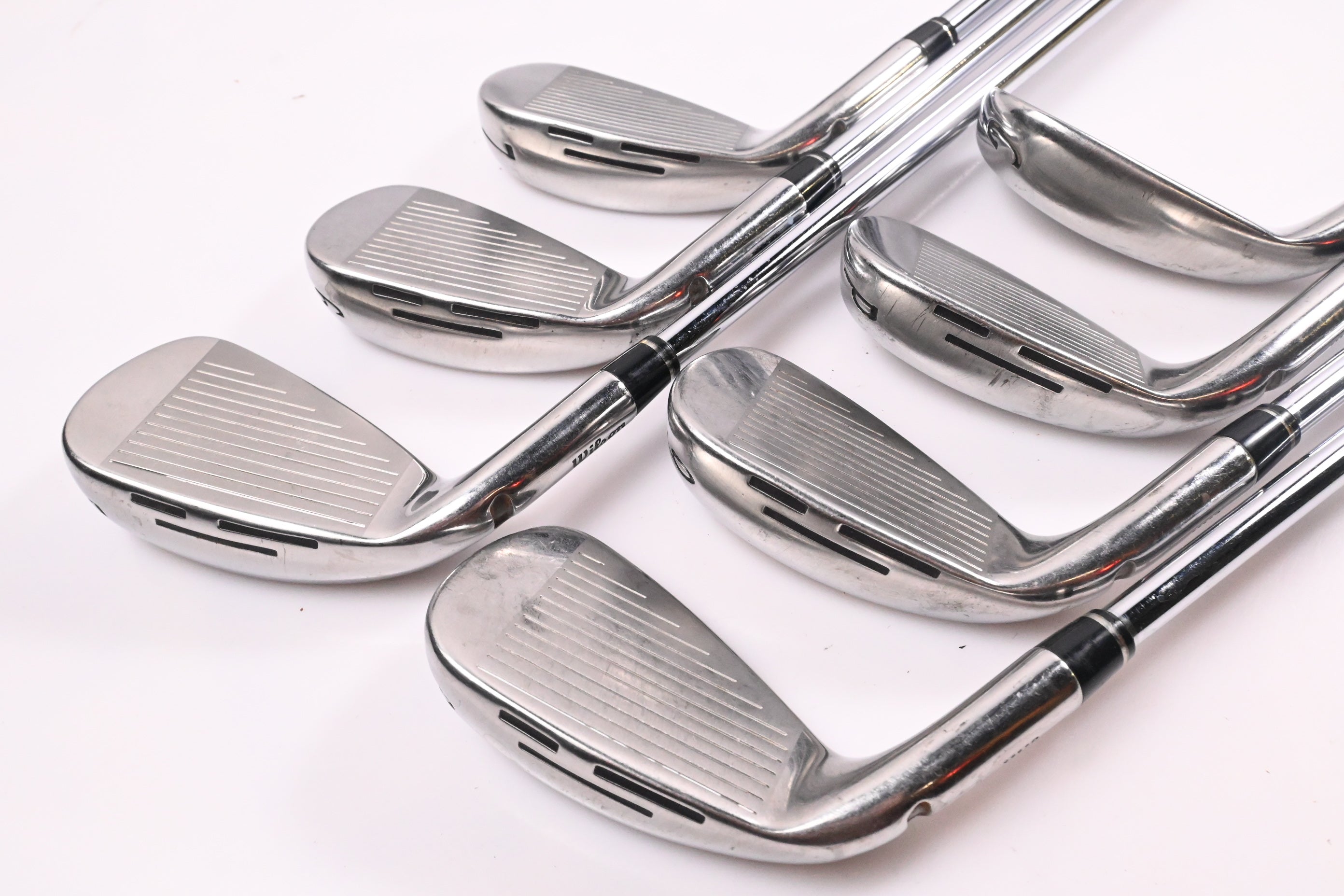 Wilson D9 Irons / 5-PW+GW / Uniflex KBS MAX Ultralite Shafts