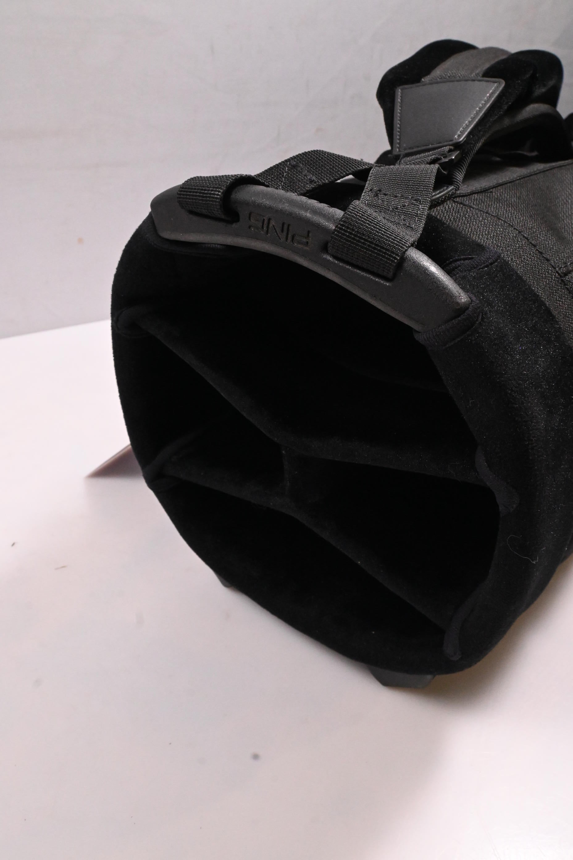 Ping Stand Bag / 4-Way Divider / Black