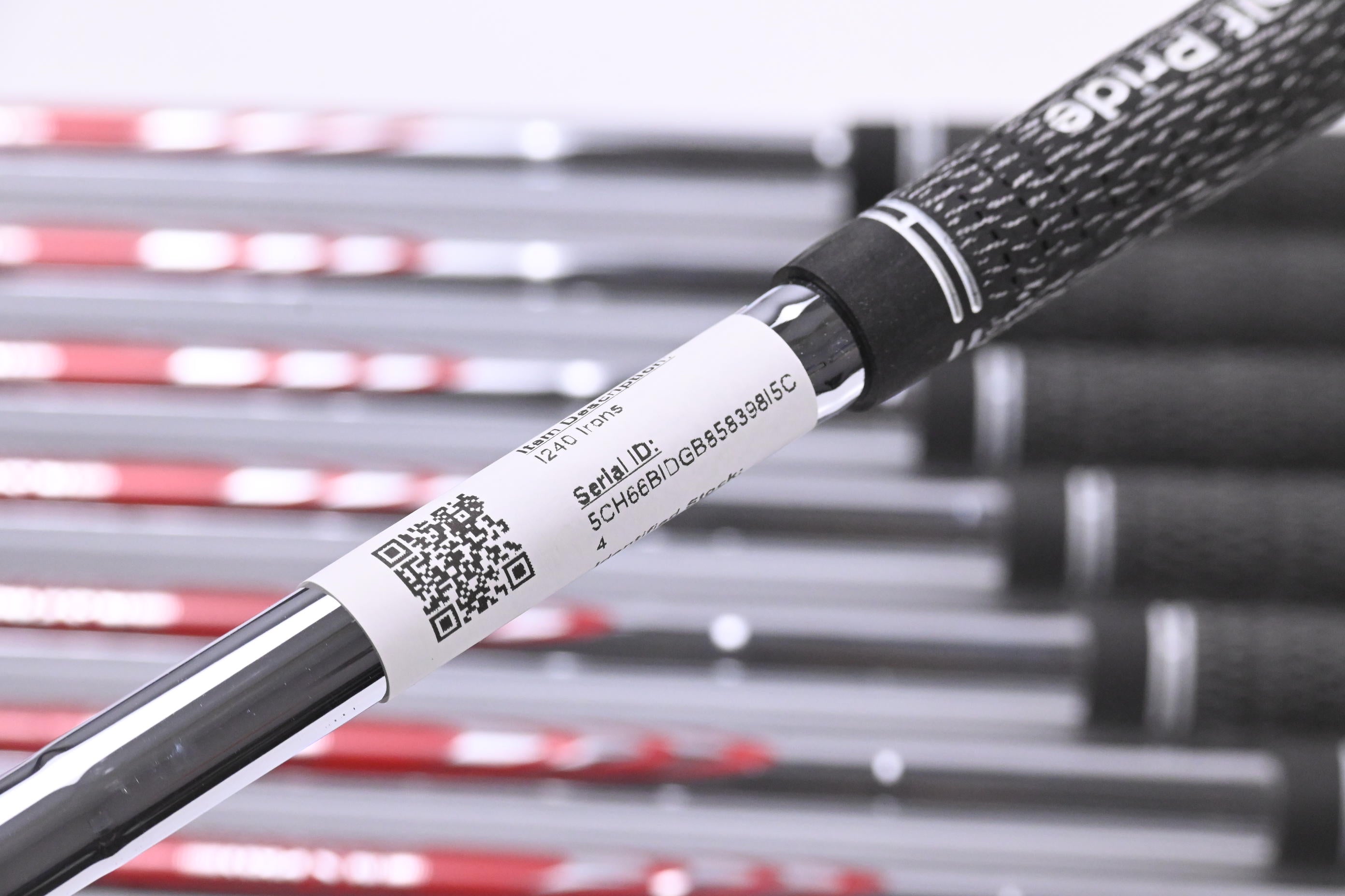 Ping I240 Irons / 4-PW+UW / Blue Dot / Regular Flex N.S.PRO Modus3 Tour 115
