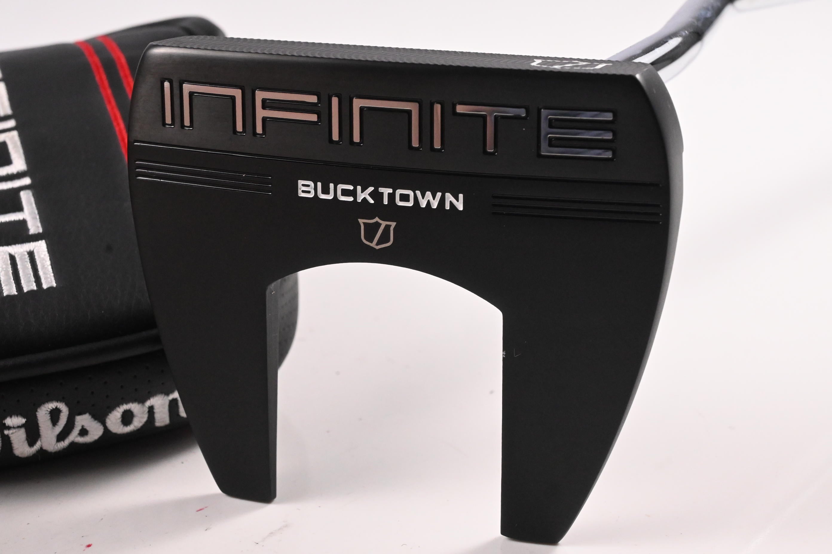 Wilson Infinite Bucktown 2024 Putter / 34 Inch