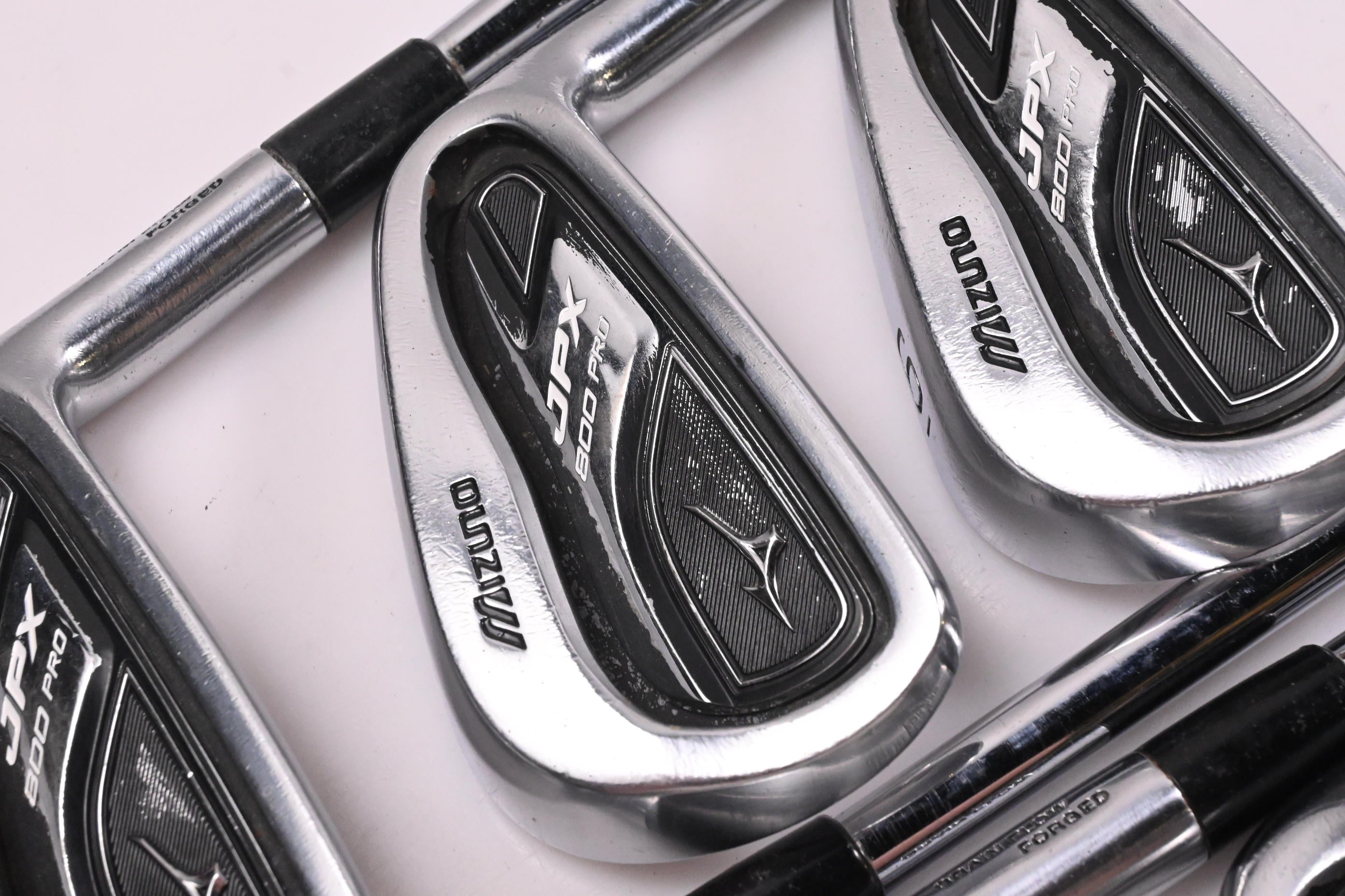 Mizuno JPX 800 Pro Irons / 4-PW / Regular Flex Steel Shafts