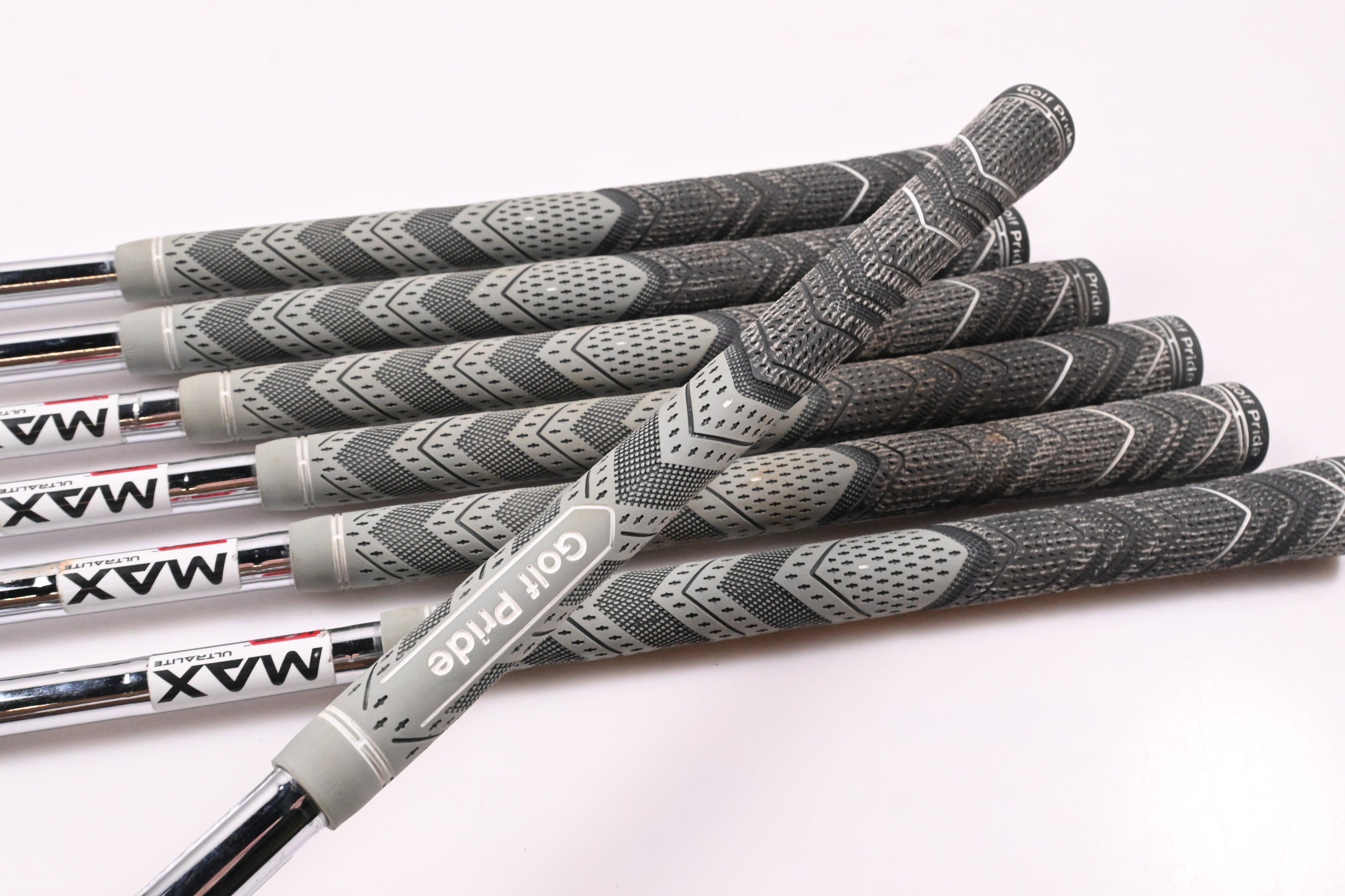 Wilson D9 Irons / 5-PW+GW / Uniflex KBS MAX Ultralite Shafts