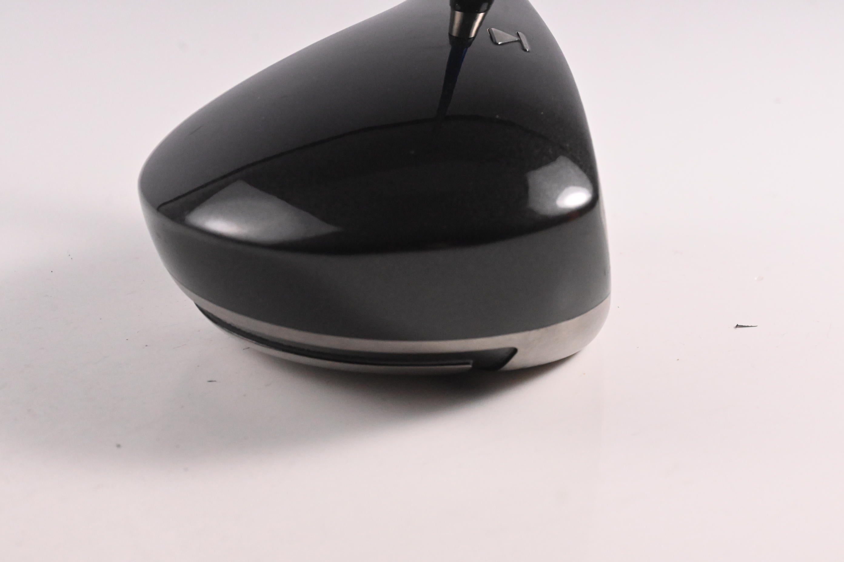 Titleist 905 S Driver / 9.5 Degree / Stiff Flex Graphite Design Tour AD YS-6 Shaft
