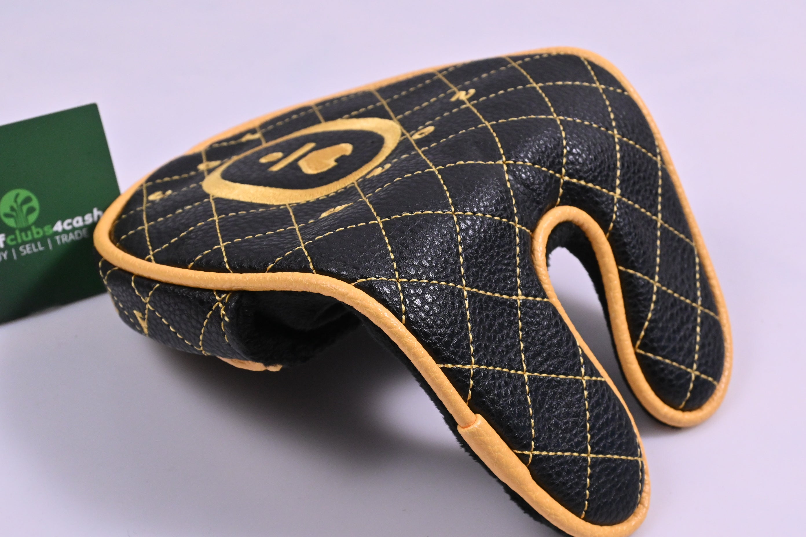 L.A.B. Golf Champion Cover of The Year 2025 Limited / Putter Headcover / Mallet