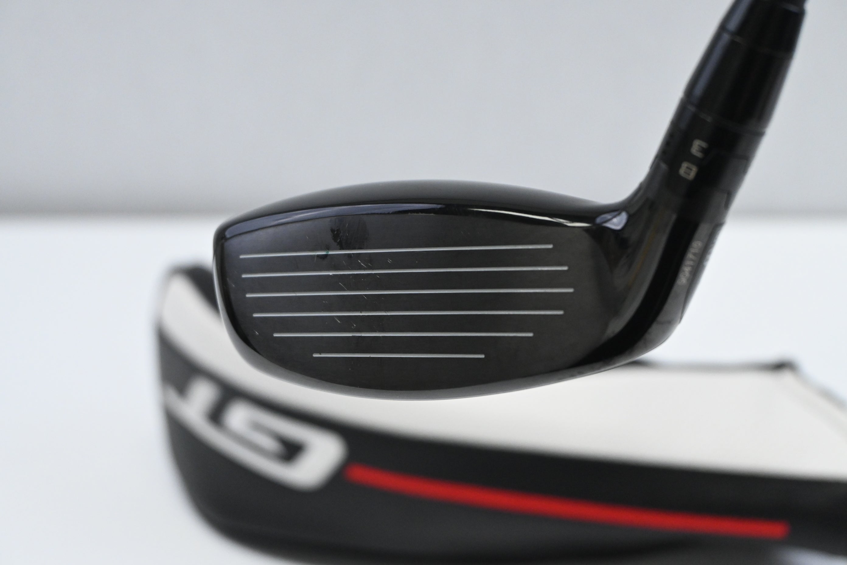 Titleist GT2 #3 Hybrid / 18 Degree / Stiff Flex Tensei 1K Blue 85 Shaft