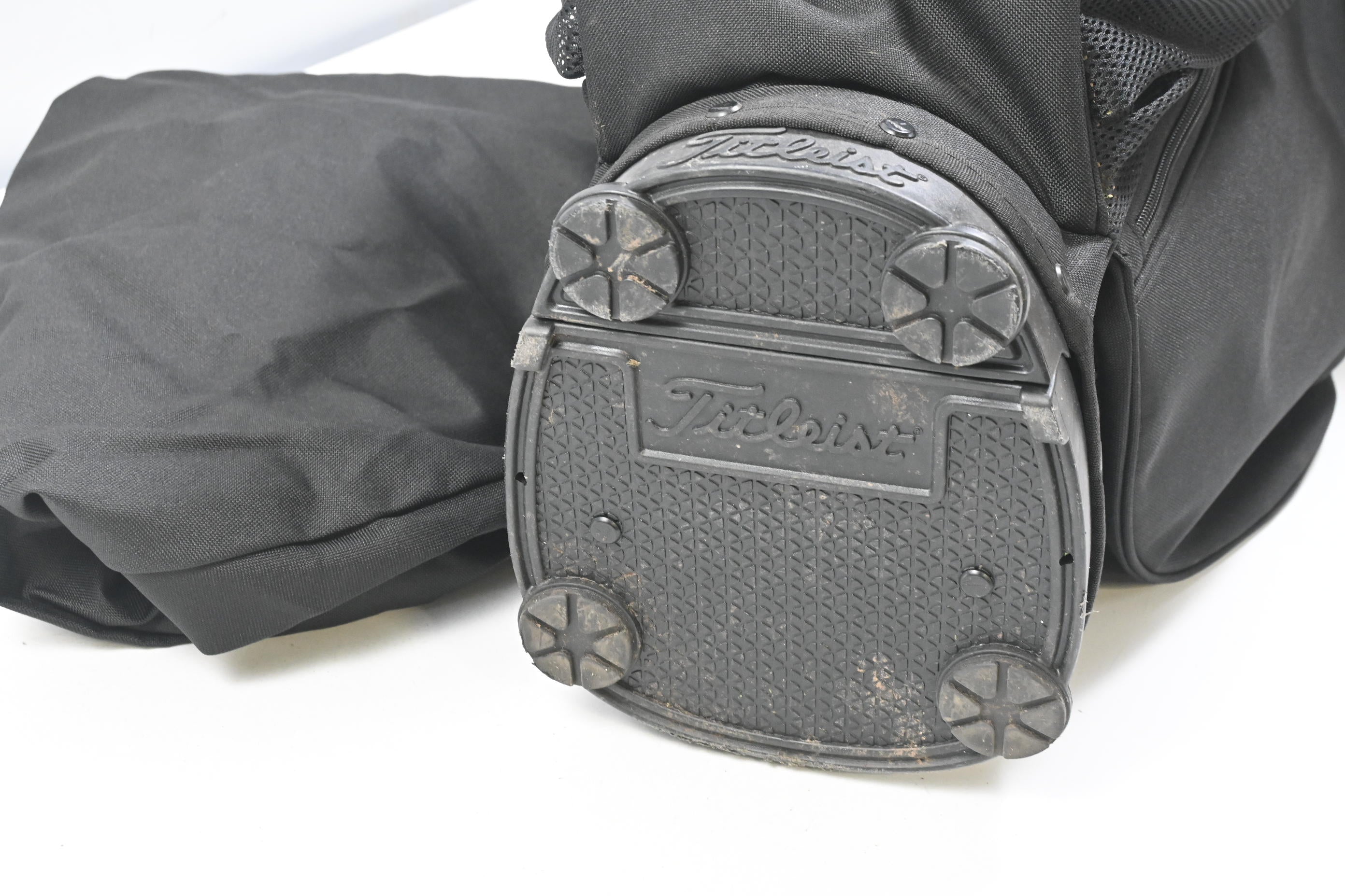 Titleist Stand Bag / 4-Way Divider / Black