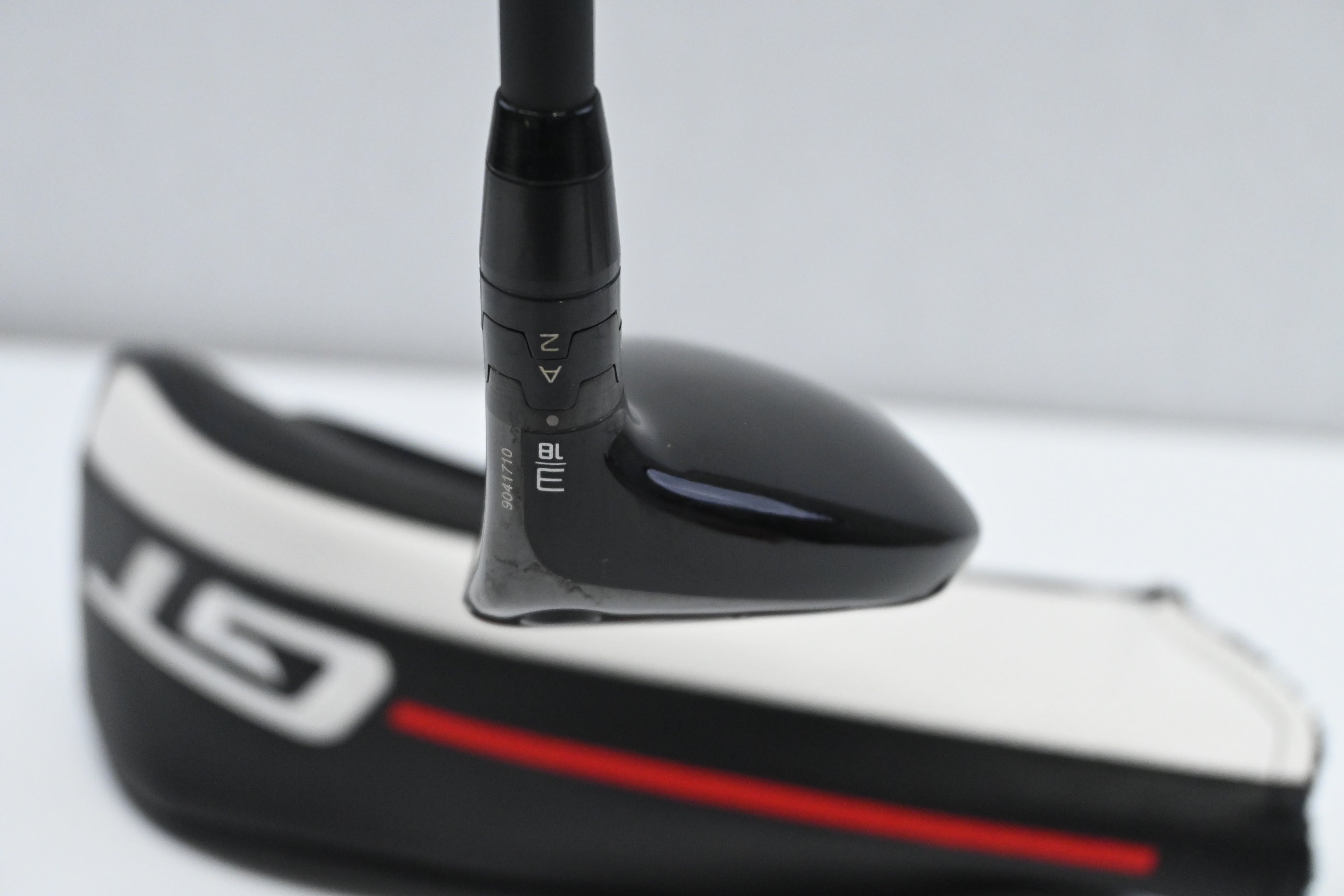 Titleist GT2 #3 Hybrid / 18 Degree / Stiff Flex Tensei 1K Blue 85 Shaft