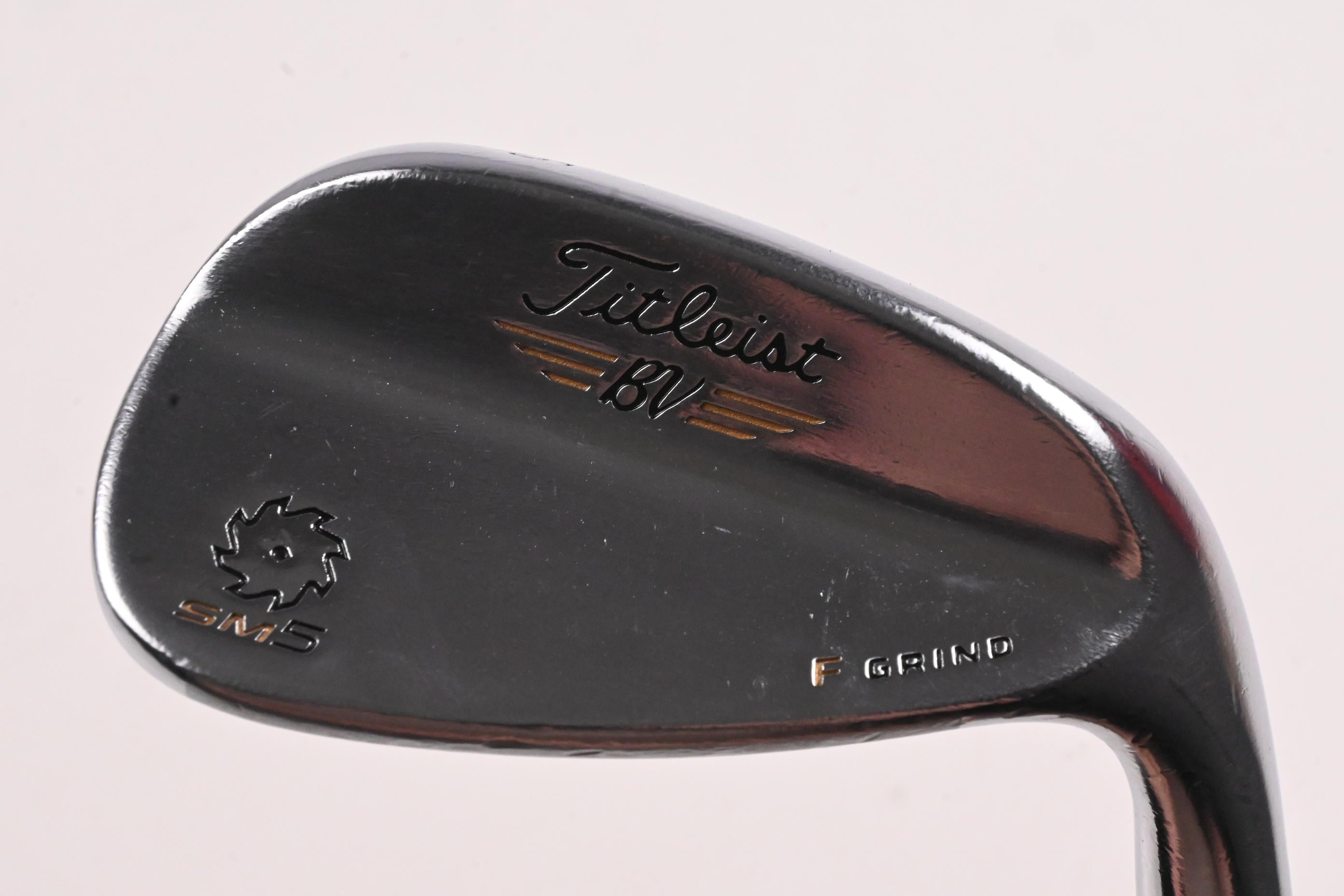 Titleist Vokey SM5 Pitching Wedge / 46 Degree / Stiff Flex NS Pro 105T Shaft
